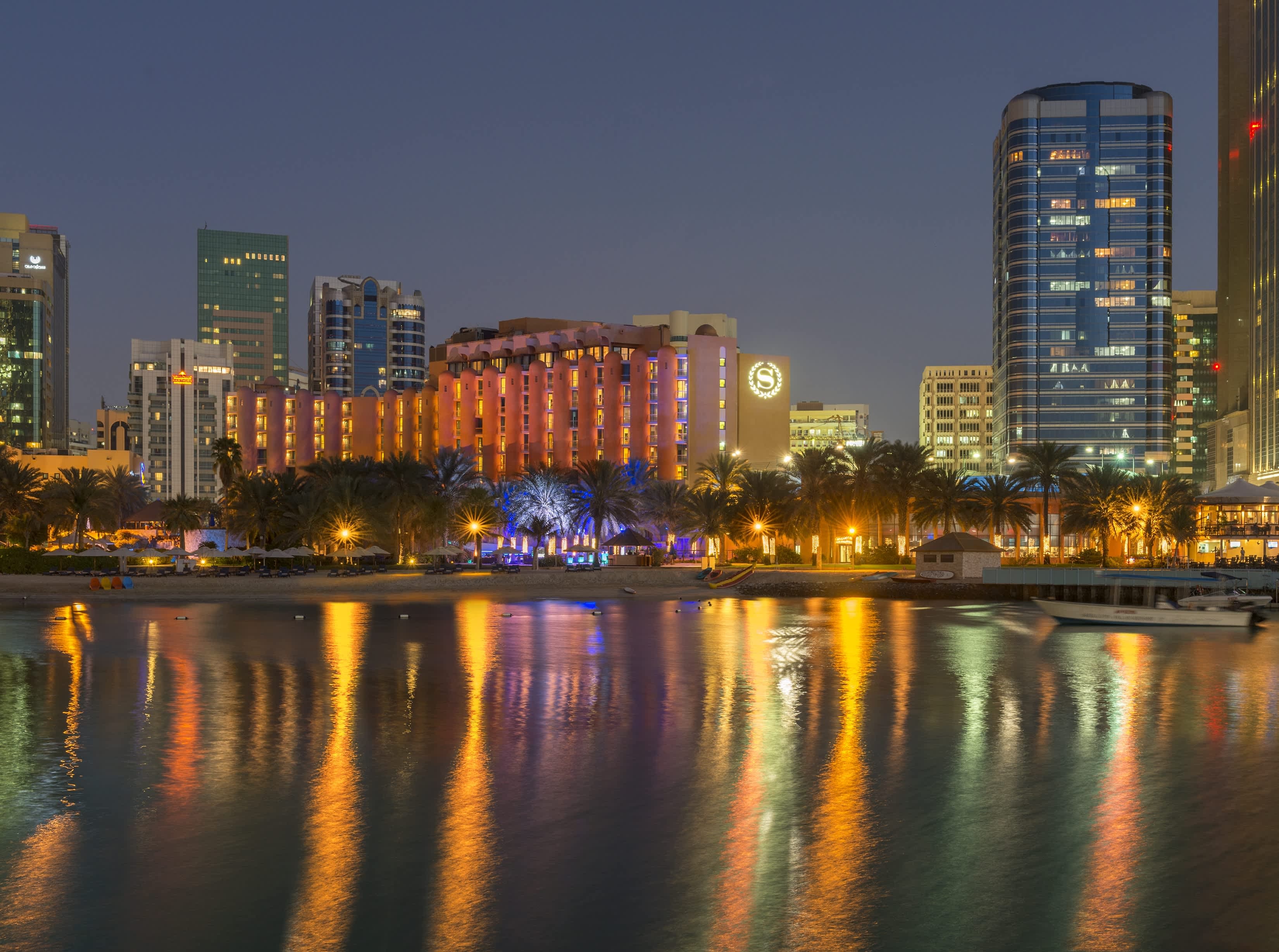Sheraton Hotel & Resort Abu Dhabi Ansicht 2