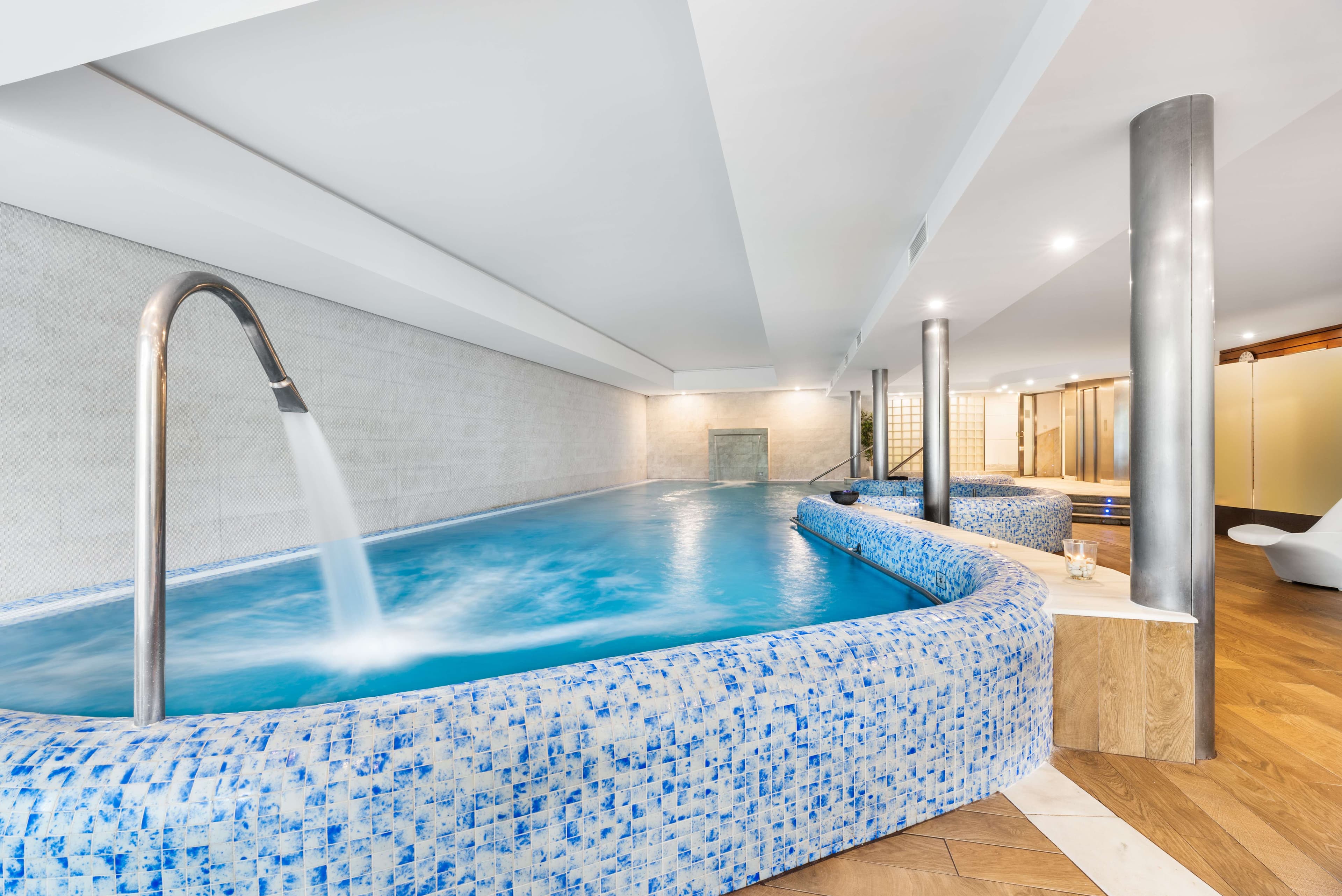 Eurostars Hotel Real Ansicht 6