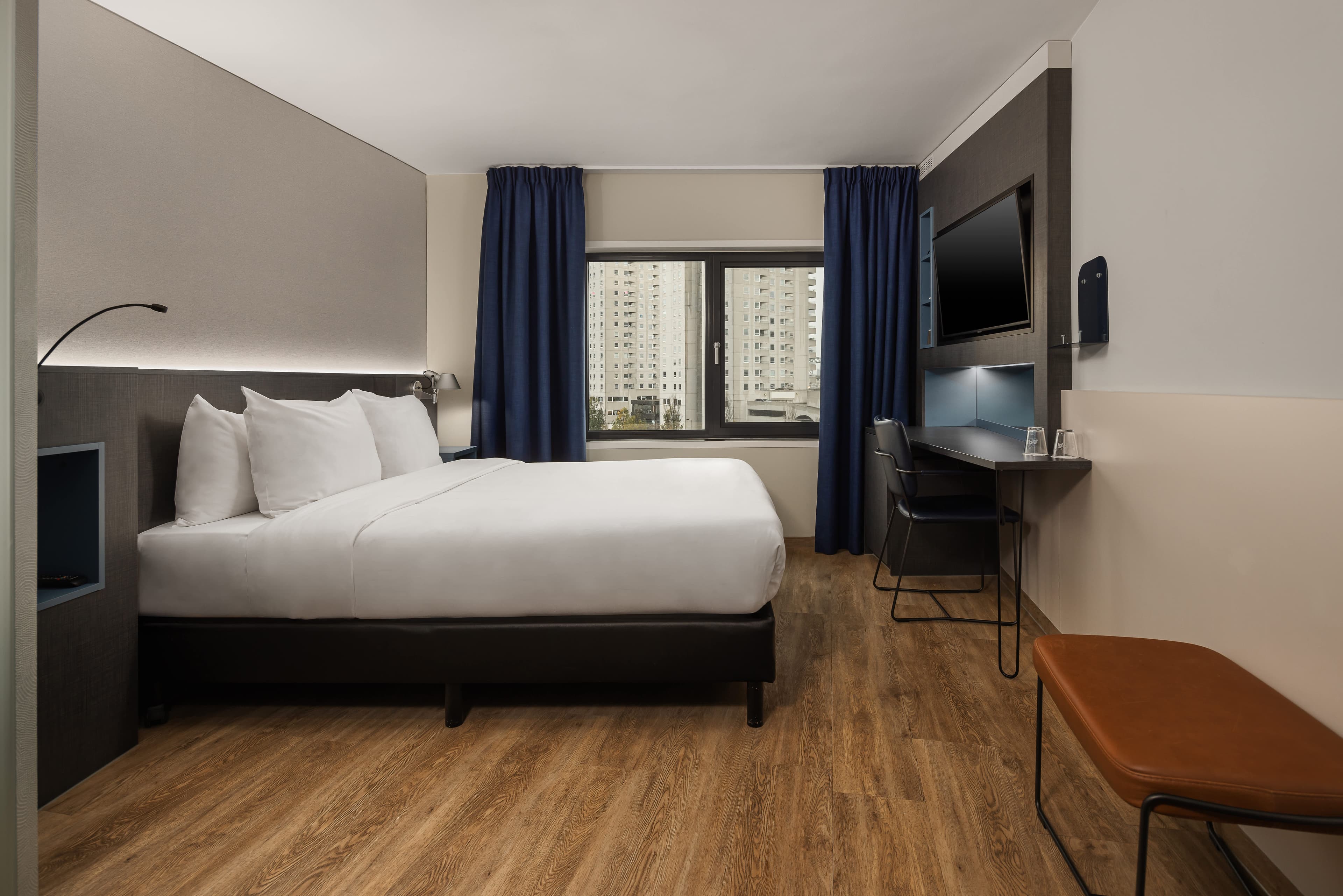 Doubletree by Hilton Rotterdam Centre Ansicht 3