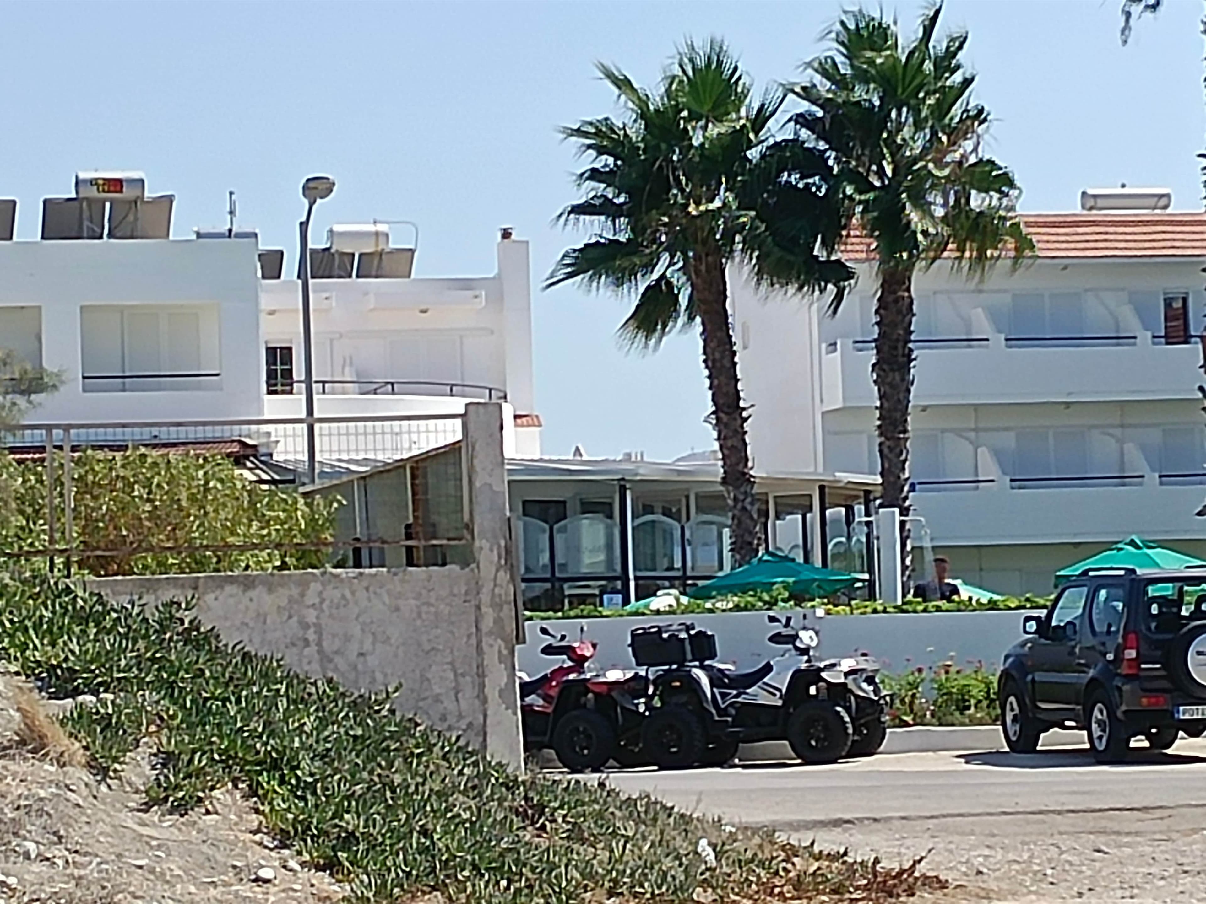 Hotel Pylea Beach