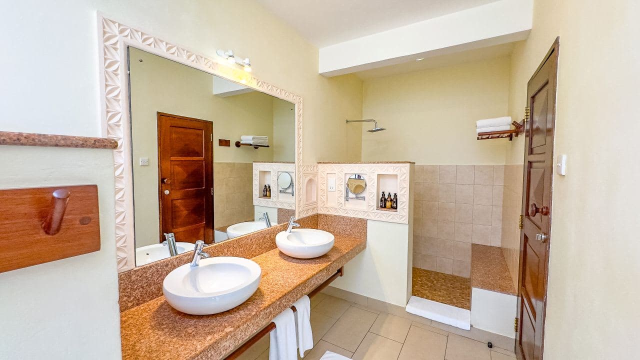 Neptune Paradise Beach Resort & Spa Ansicht 4