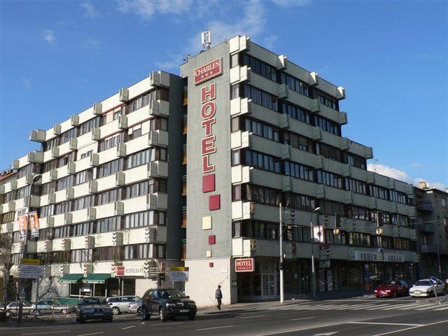 Hotel Charles Ansicht 2