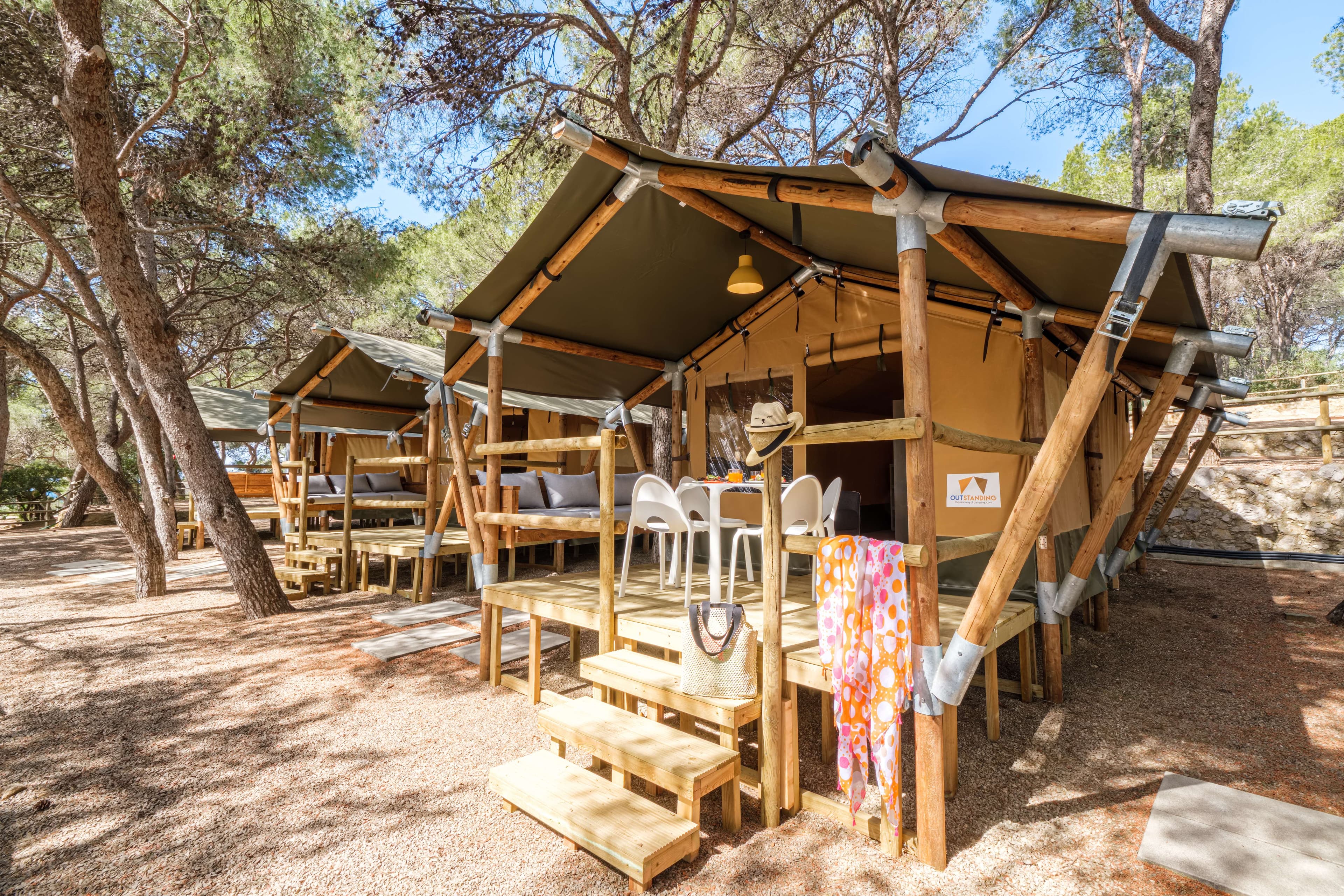 Estival Torre de la Mora - Camping & Bungalow