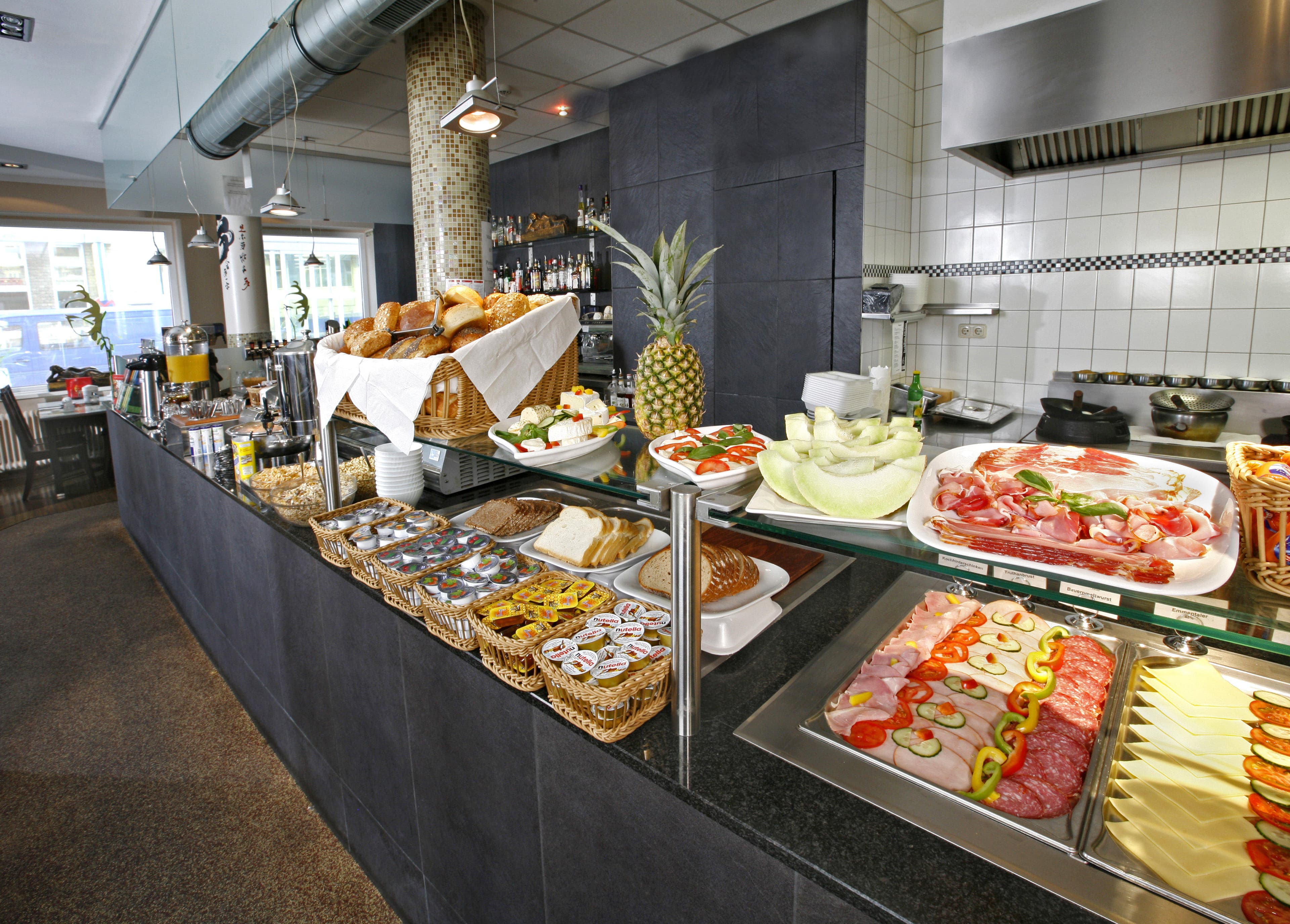 Vienna House Easy by Wyndham Hamburg Ansicht 7