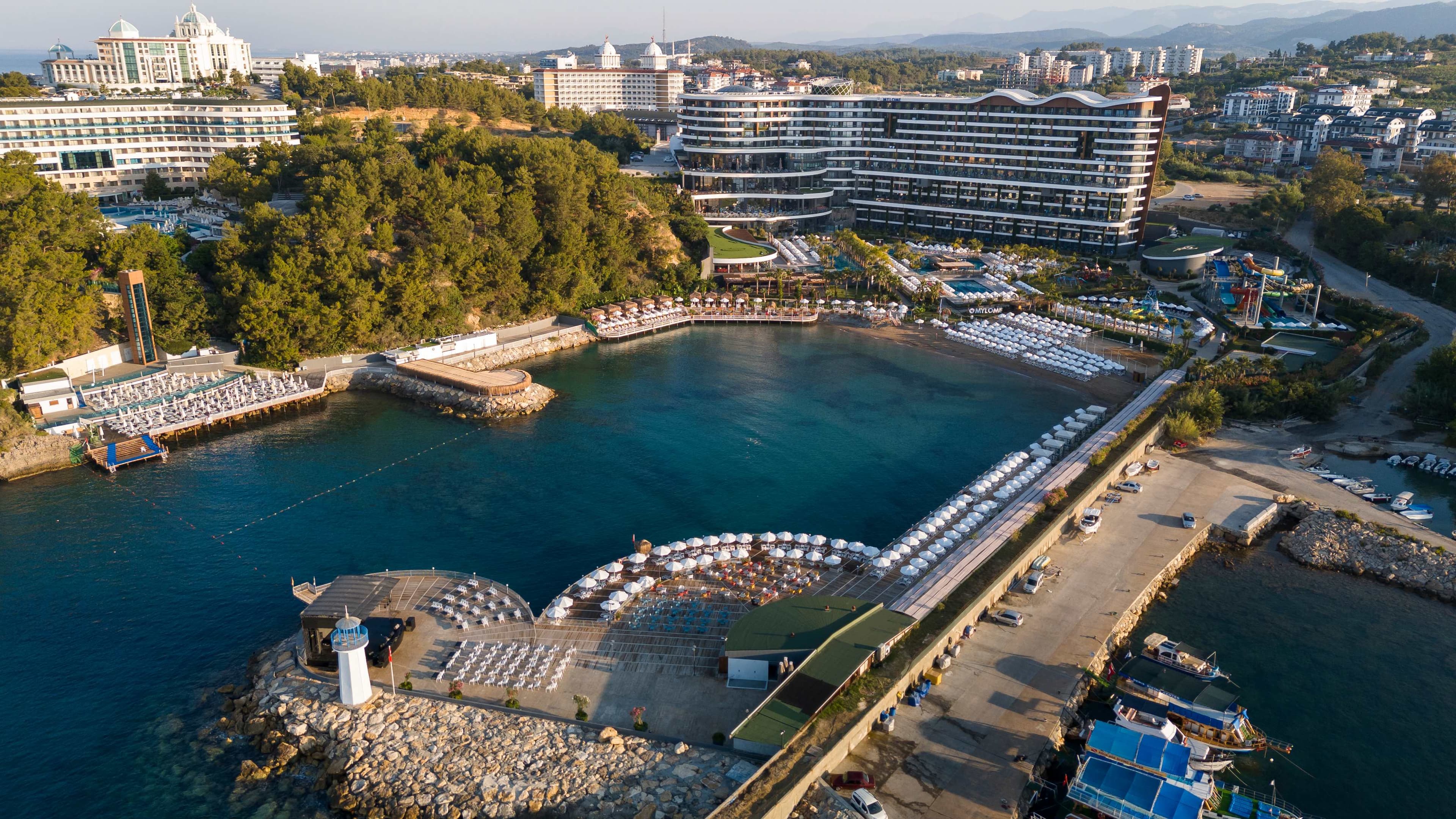 Mylome Luxury Hotel & Resort