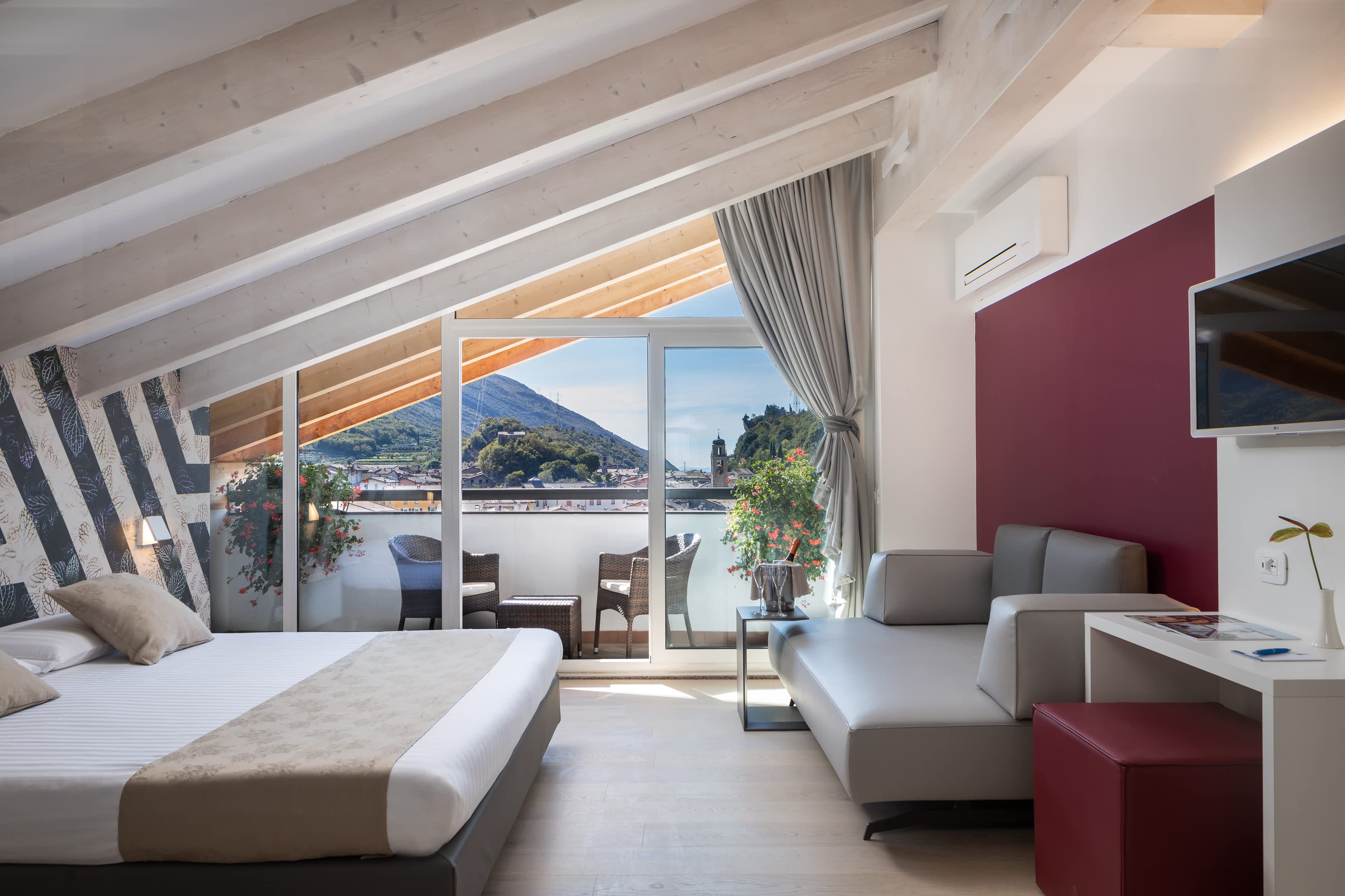 Hotel Continental - TonelliHotels Ansicht 5