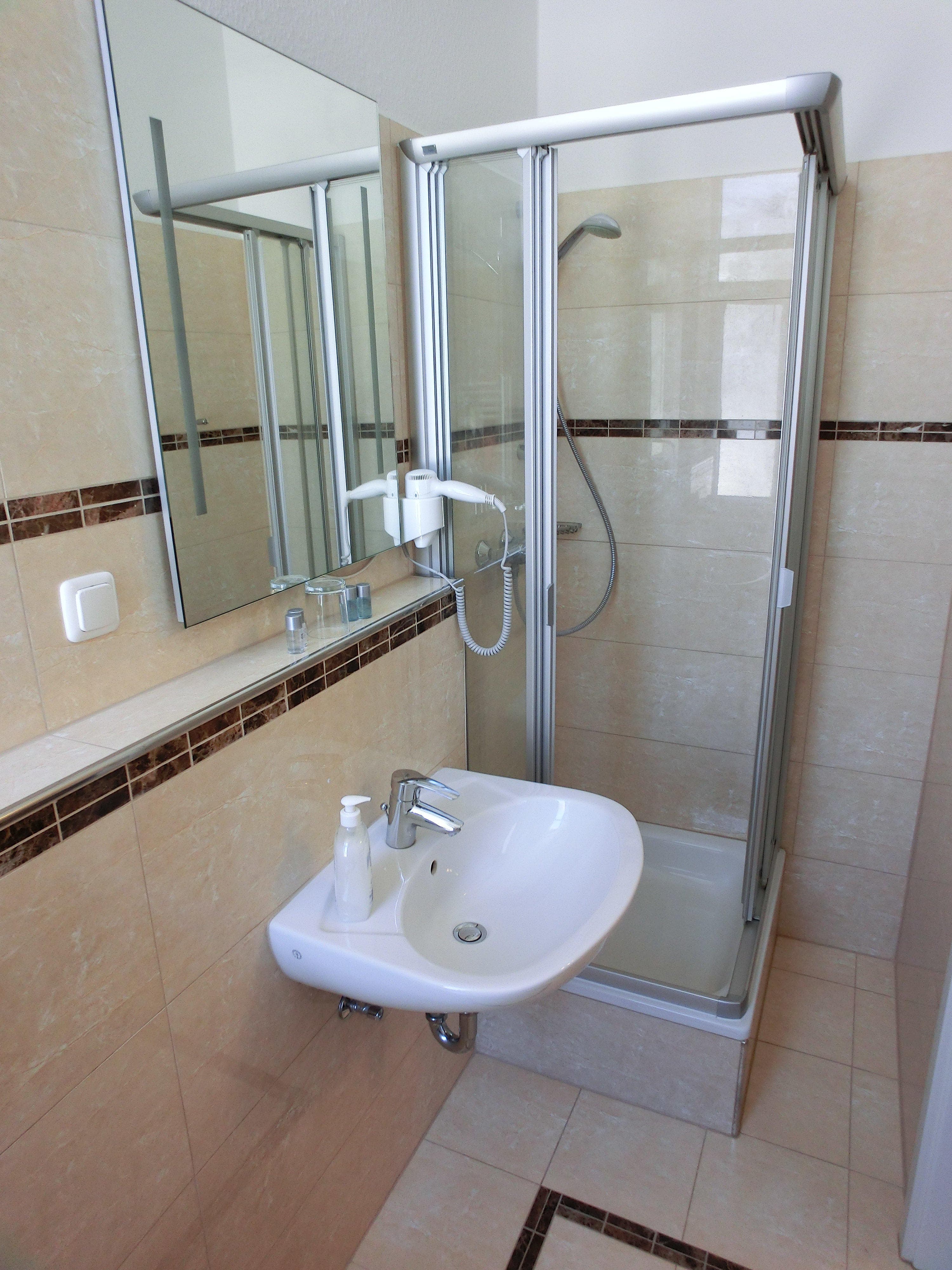 EXPO Hotel Ansicht 5