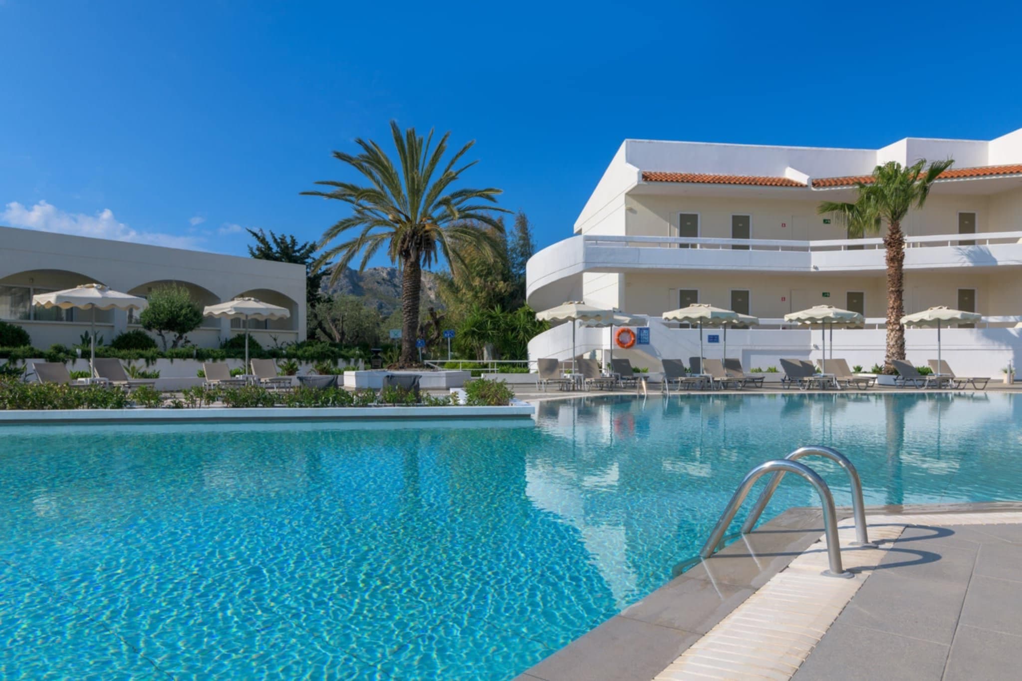 Niriides Hotel Ansicht 7