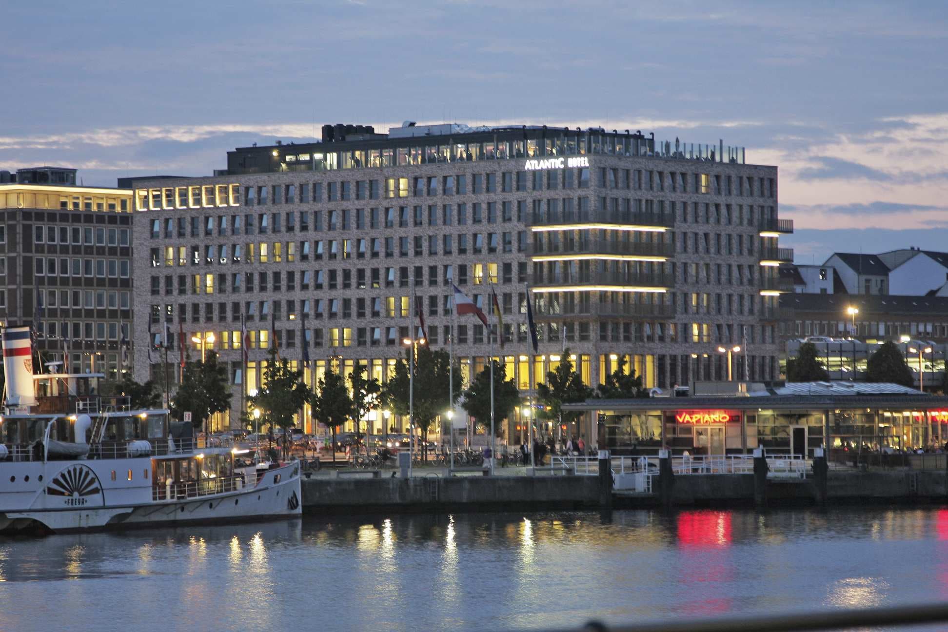 ATLANTIC Hotel Kiel Ansicht 2