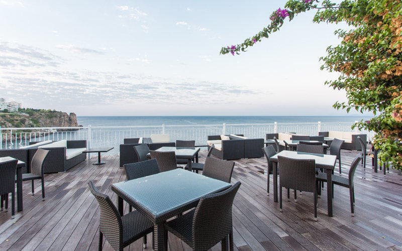 Falcon Hotel Ansicht 9