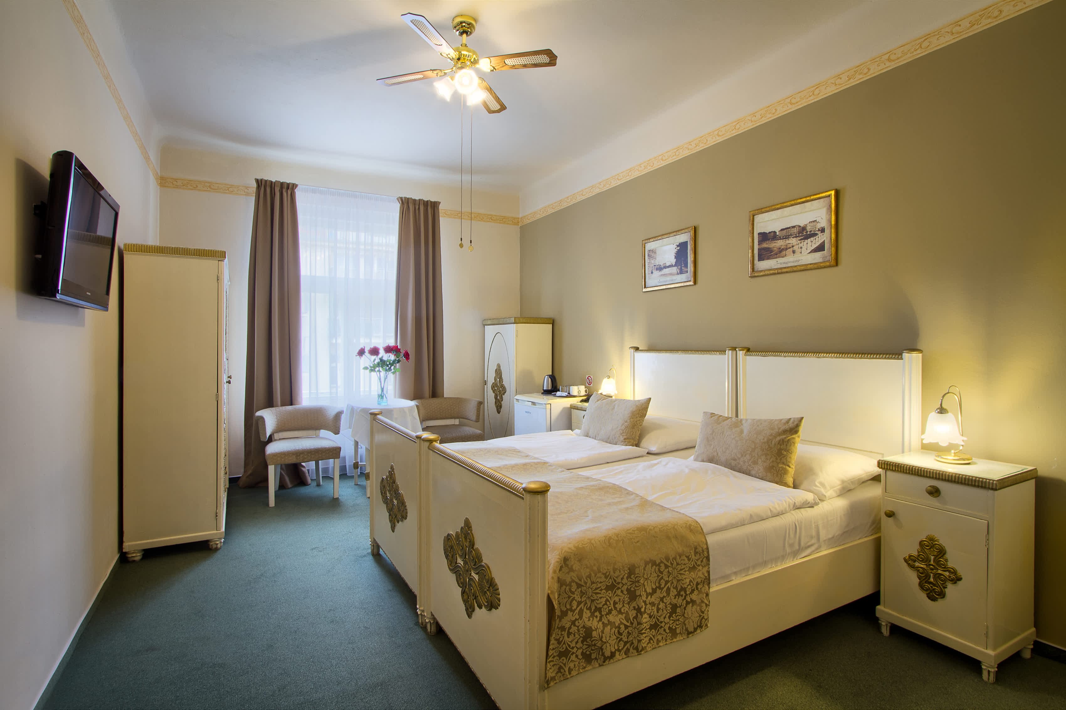 Hotel Taurus Ansicht 5