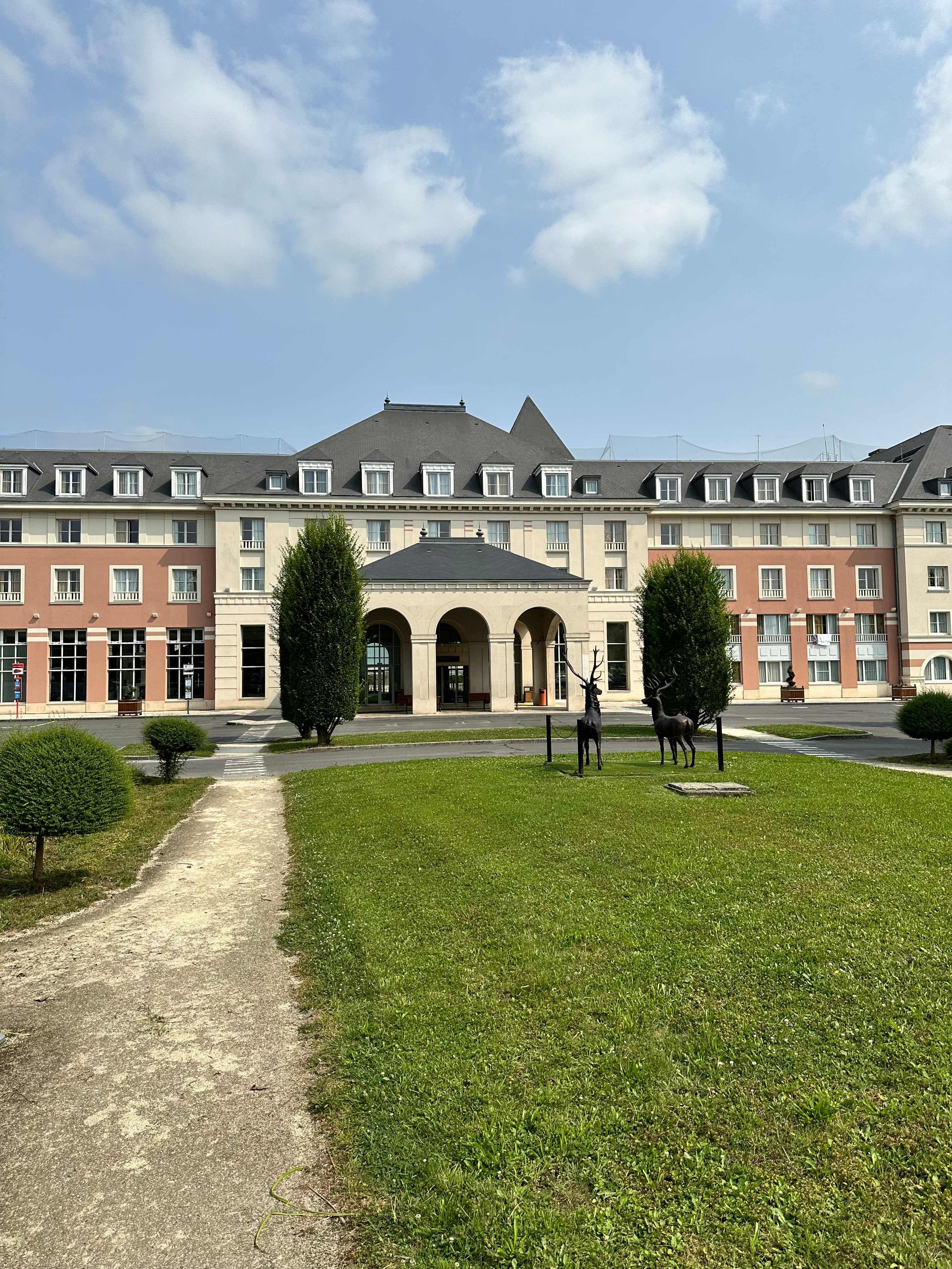 Dream Castle Hotel Marne La Vallee Ansicht 2