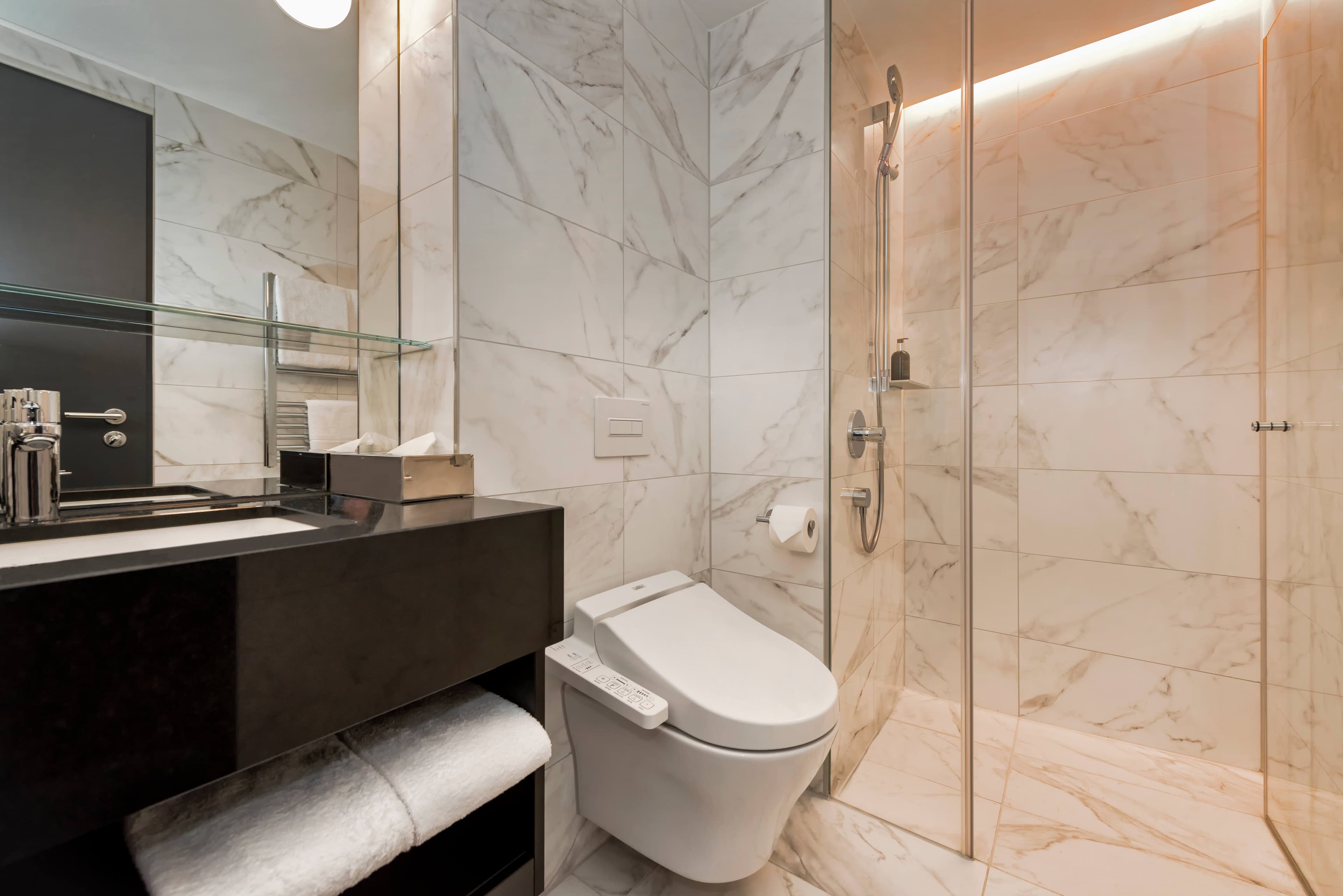 Adina Apartment Hotel Frankfurt Westend Ansicht 3