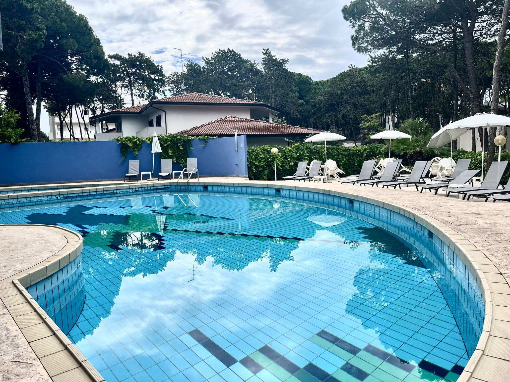 Hotel Alemagna Ansicht 7