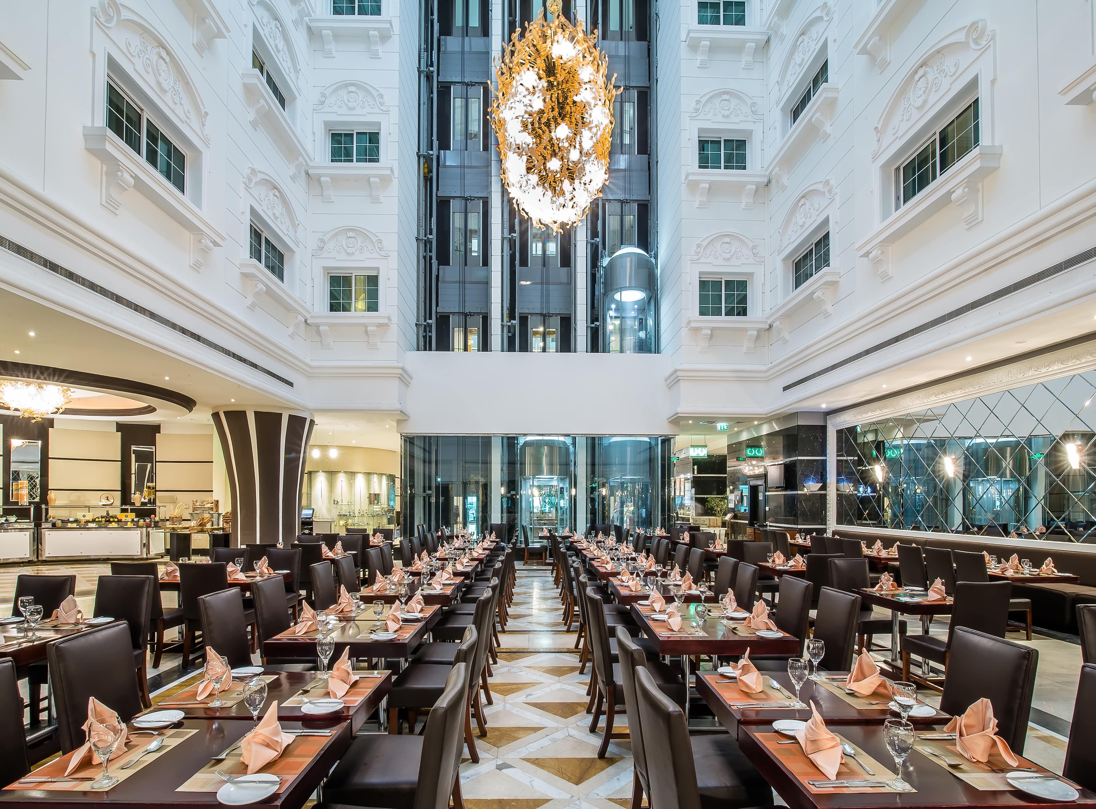 Holiday Inn Bur Dubai - Embassy District Ansicht 9