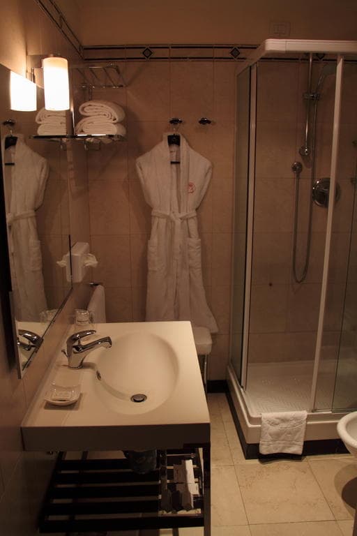 Phi Hotel Bologna Ansicht 9