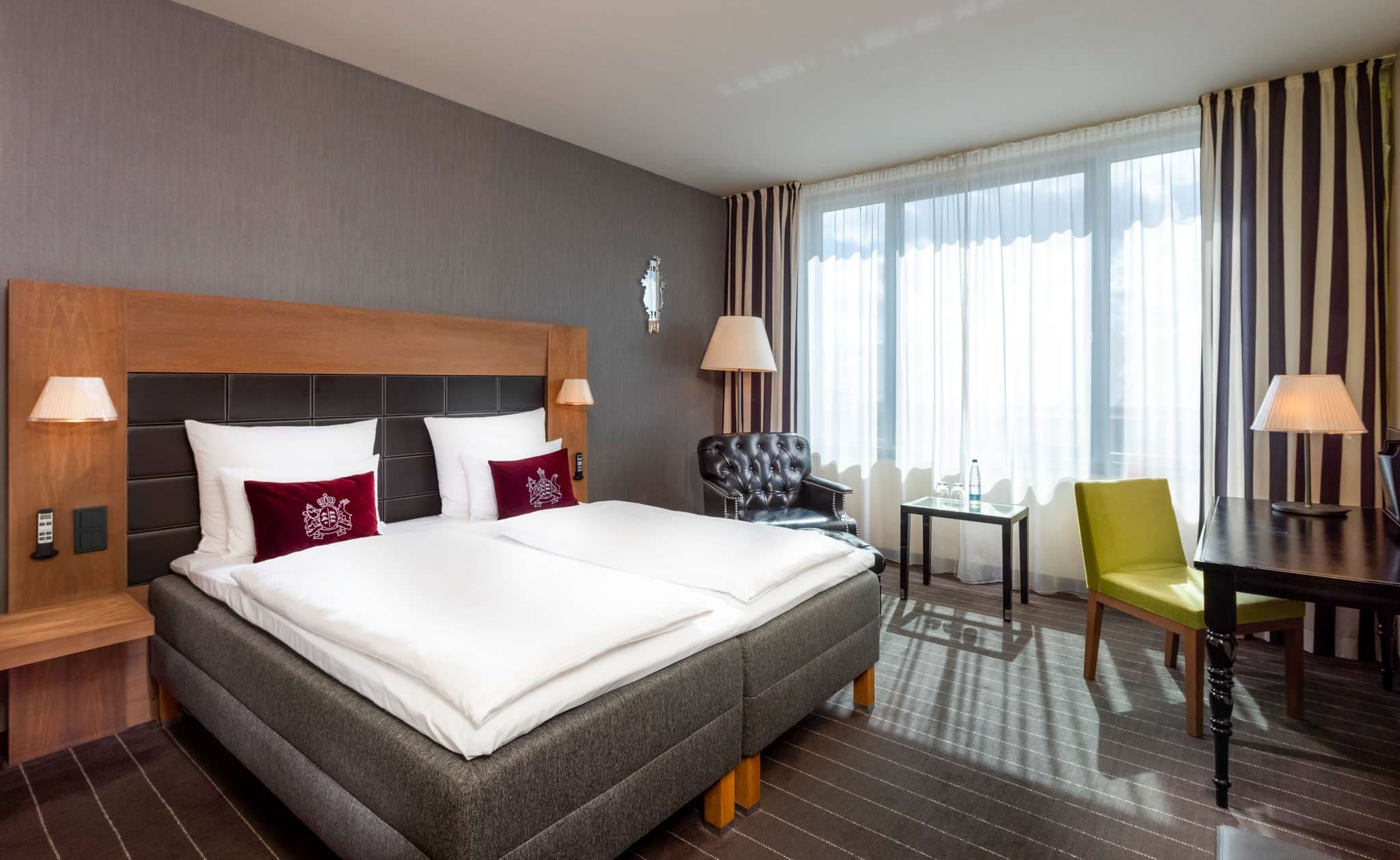 Mövenpick Hotel Stuttgart Airport Ansicht 4