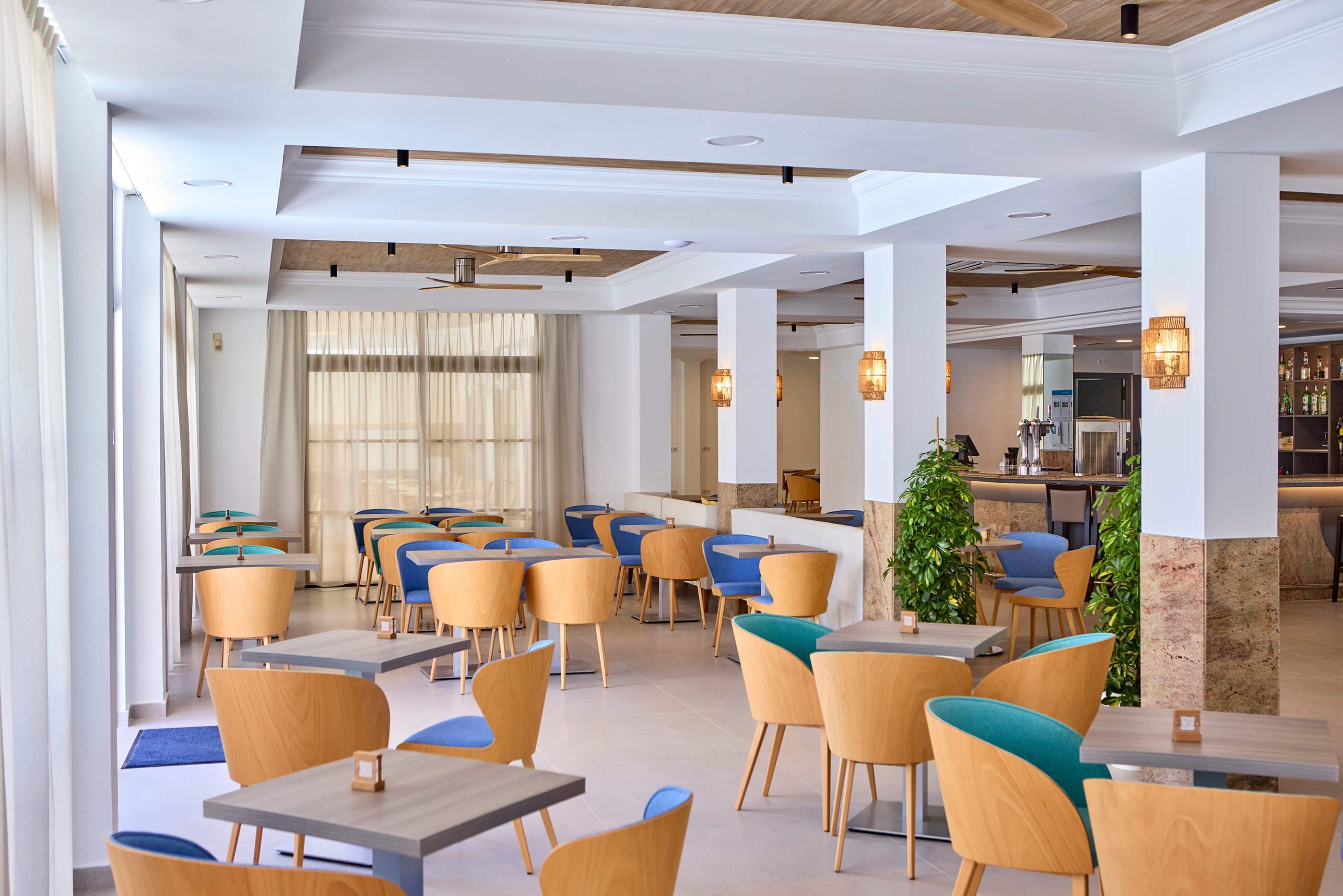 Universal Hotel Bikini Ansicht 8