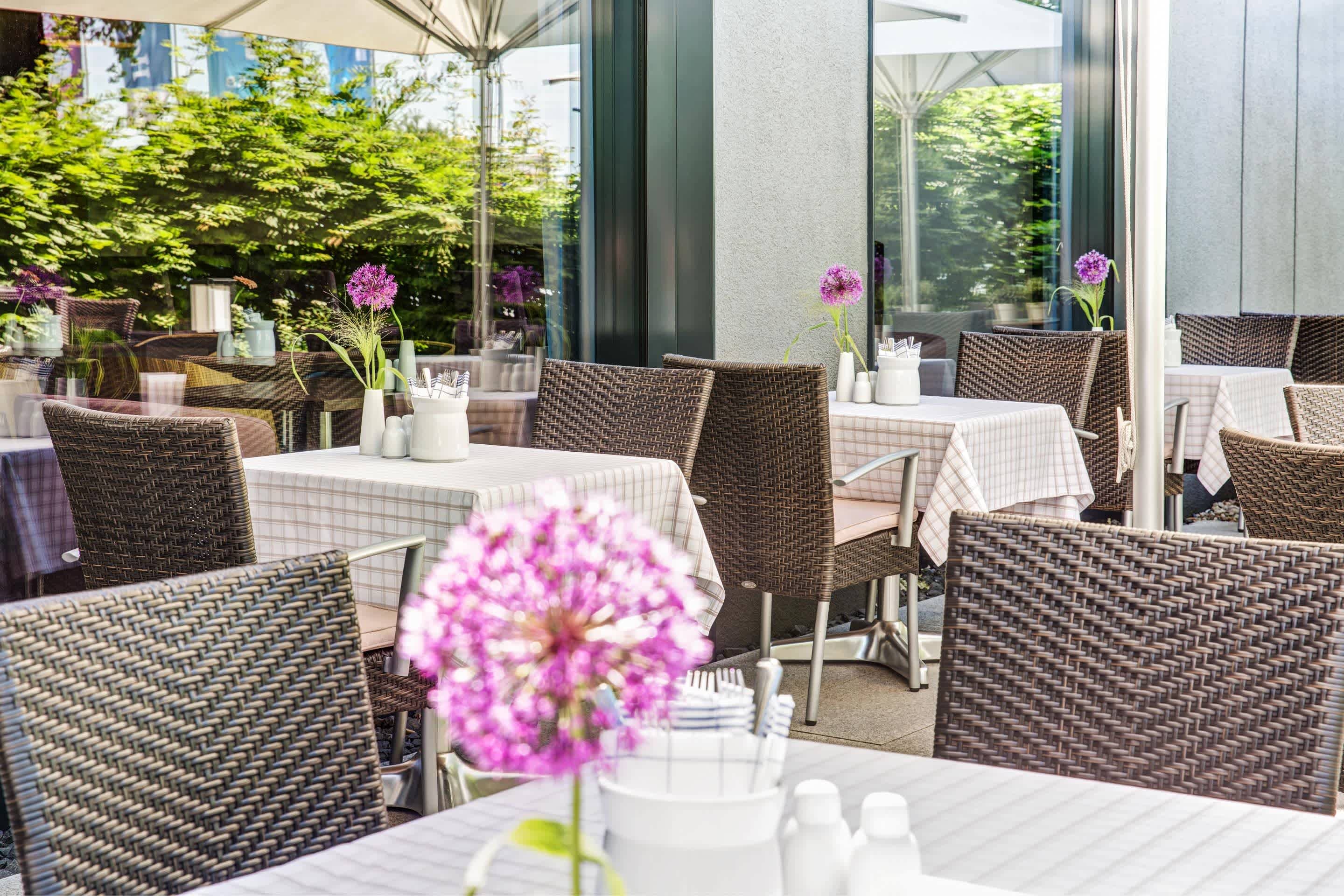 IntercityHotel Berlin Airport Area North Ansicht 7