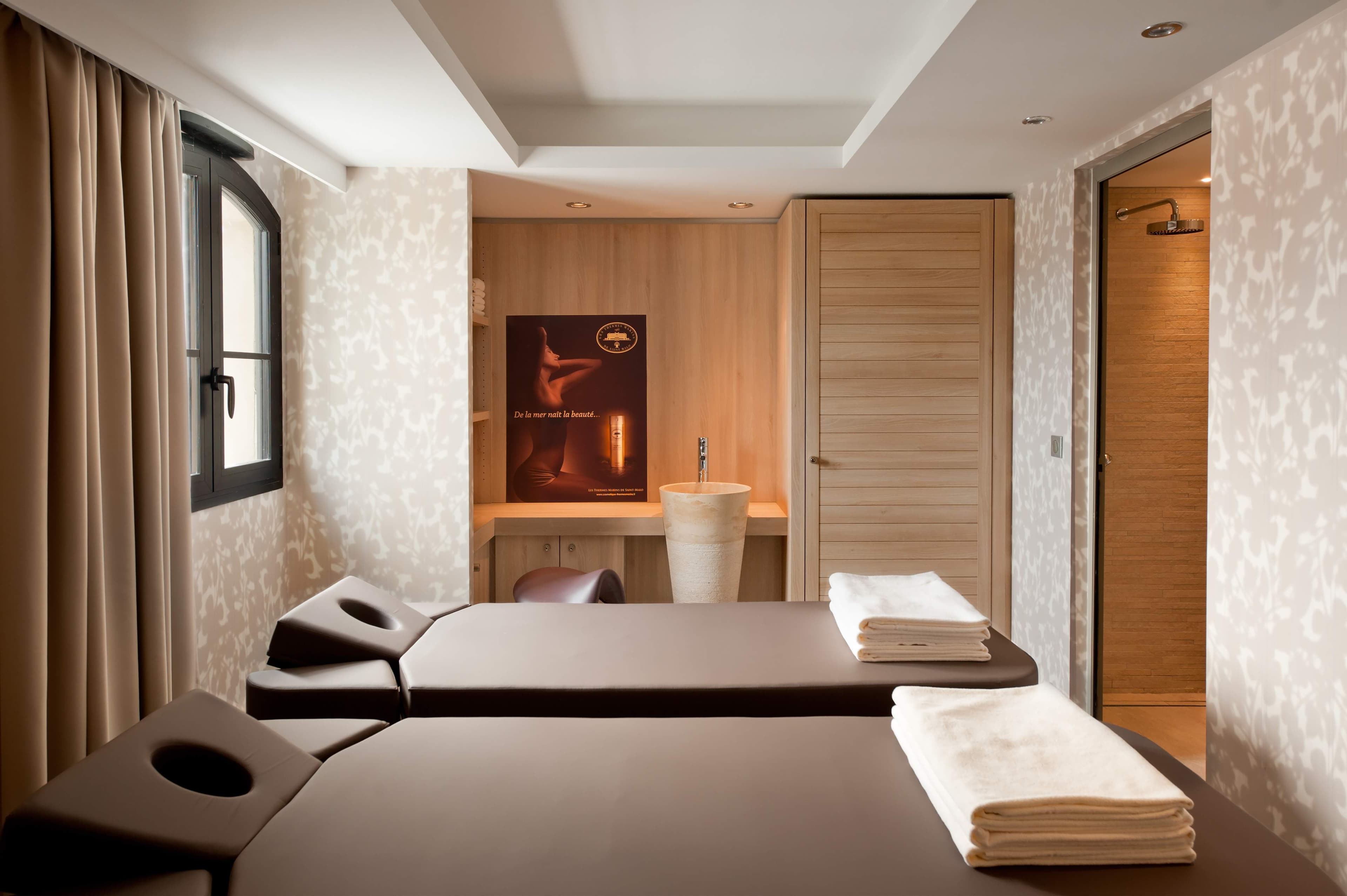 Hotel Nouveau Monde Ansicht 9