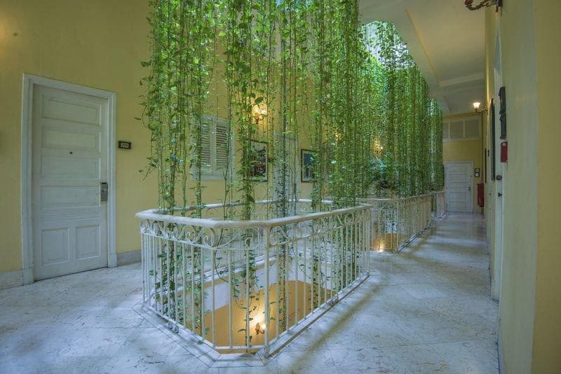Hotel Inglaterra Ansicht 9