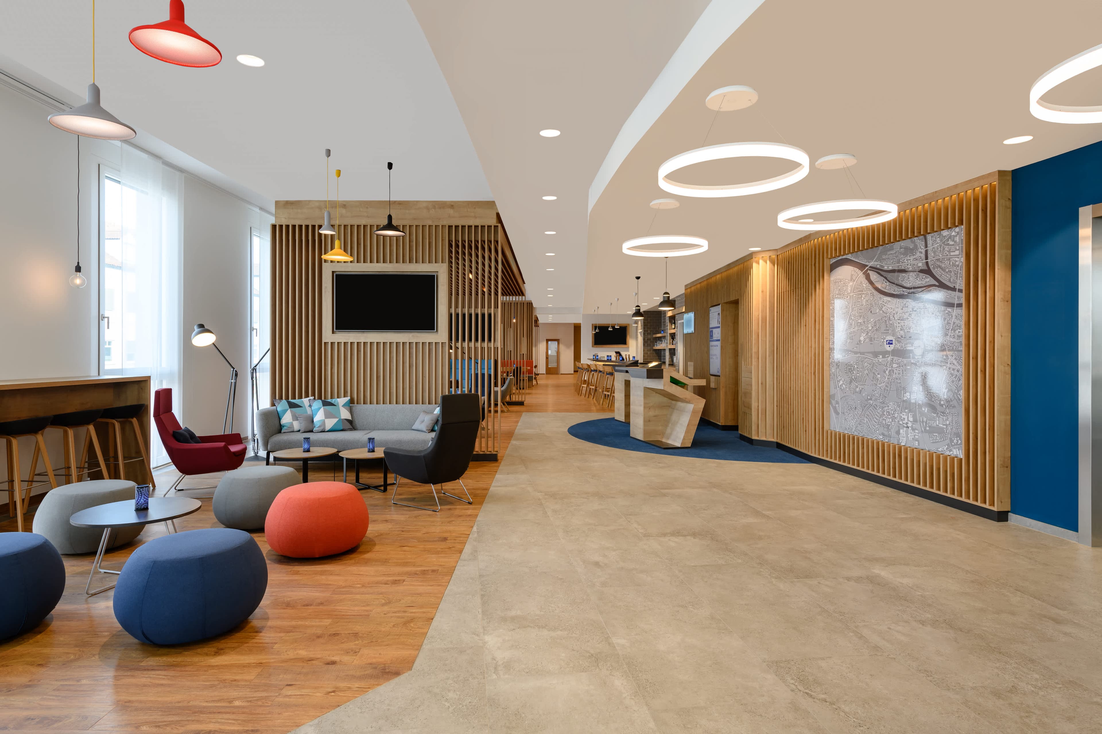 Holiday Inn Express Regensburg Ansicht 8