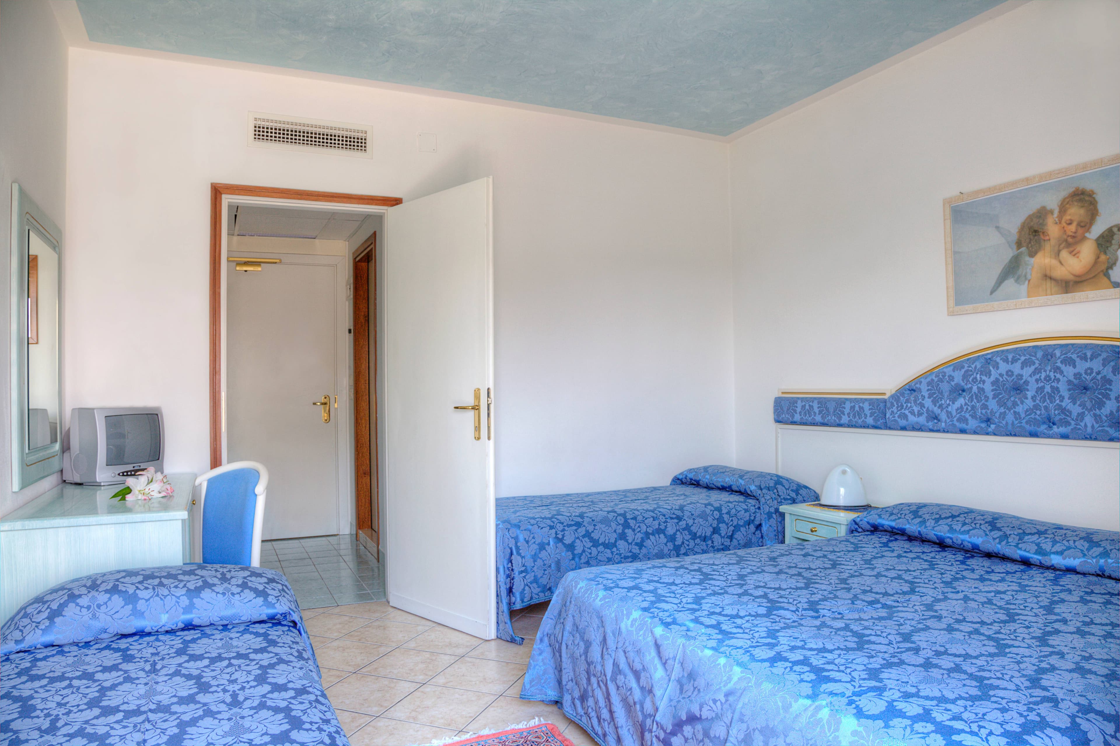 Hotel Elpiro Ansicht 6