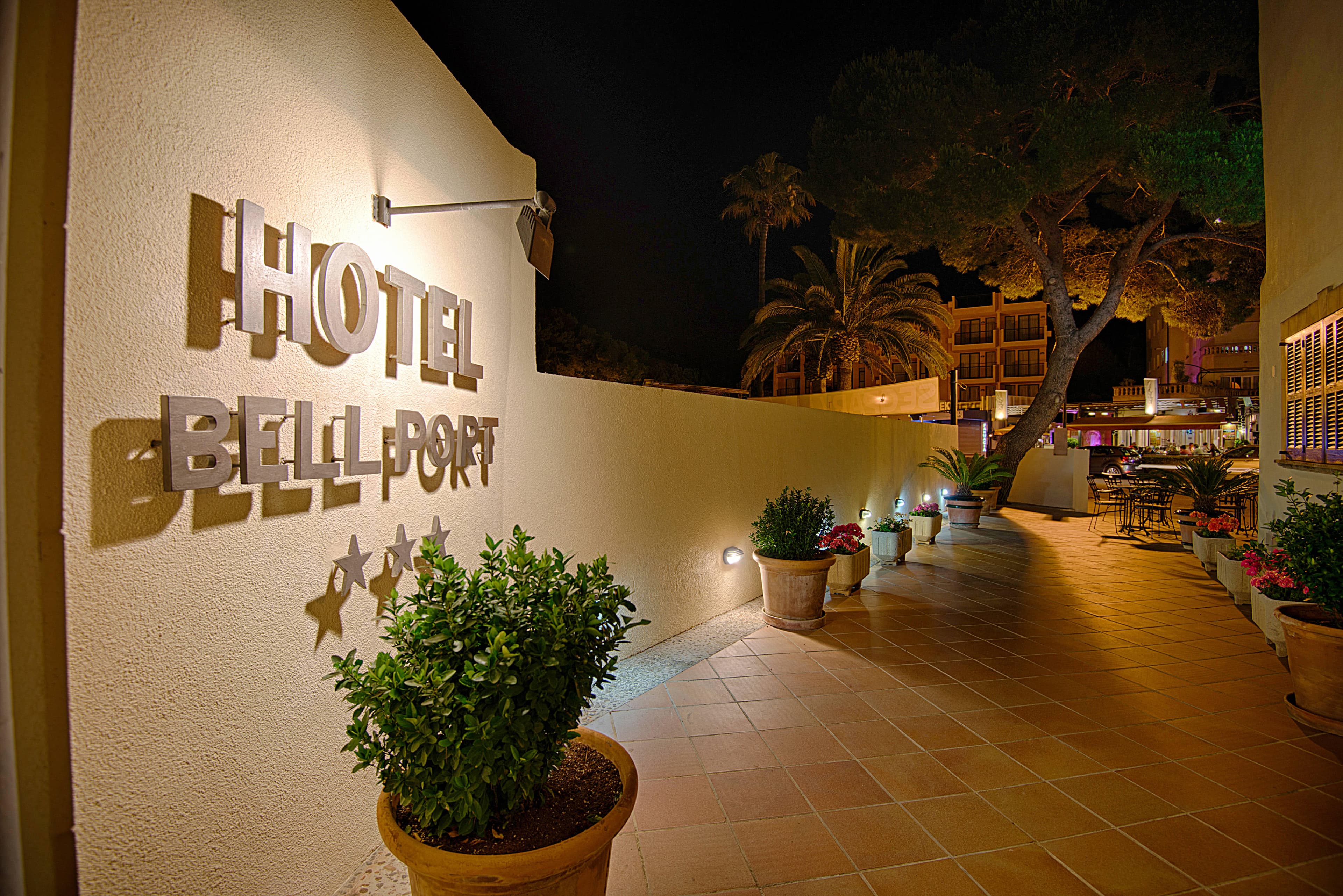 Bell Port Hotel Ansicht 2