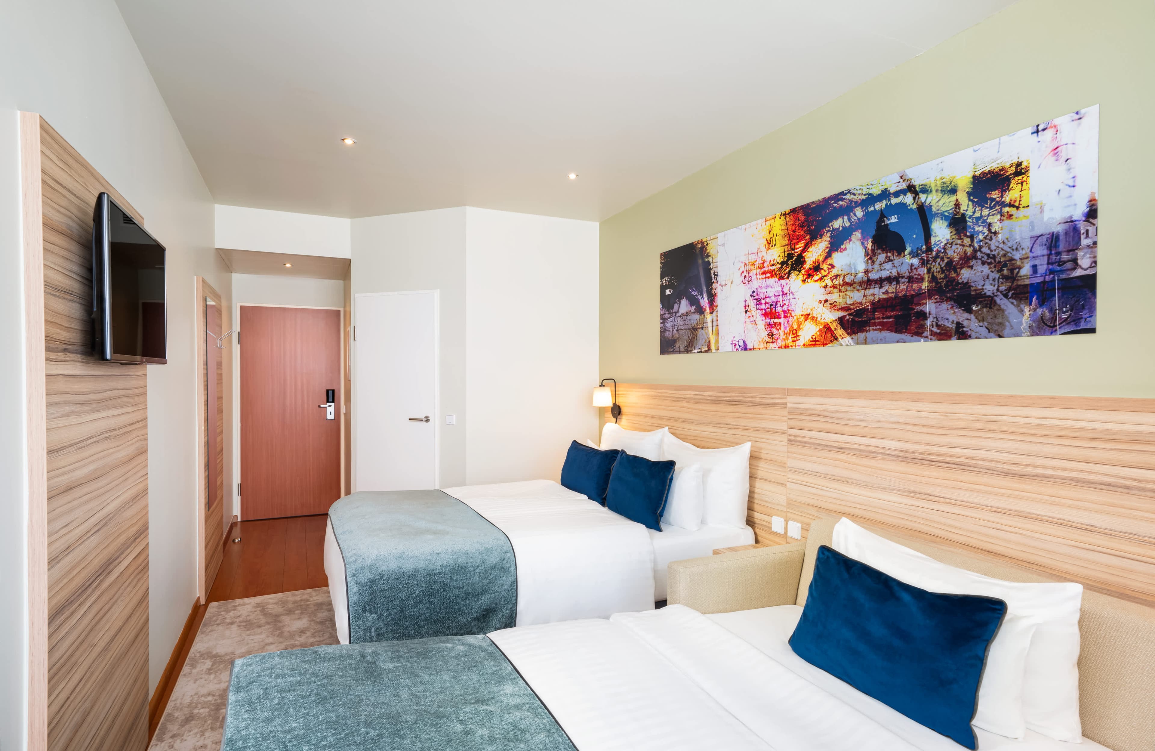 Leonardo Hotel Salzburg Airport Ansicht 3