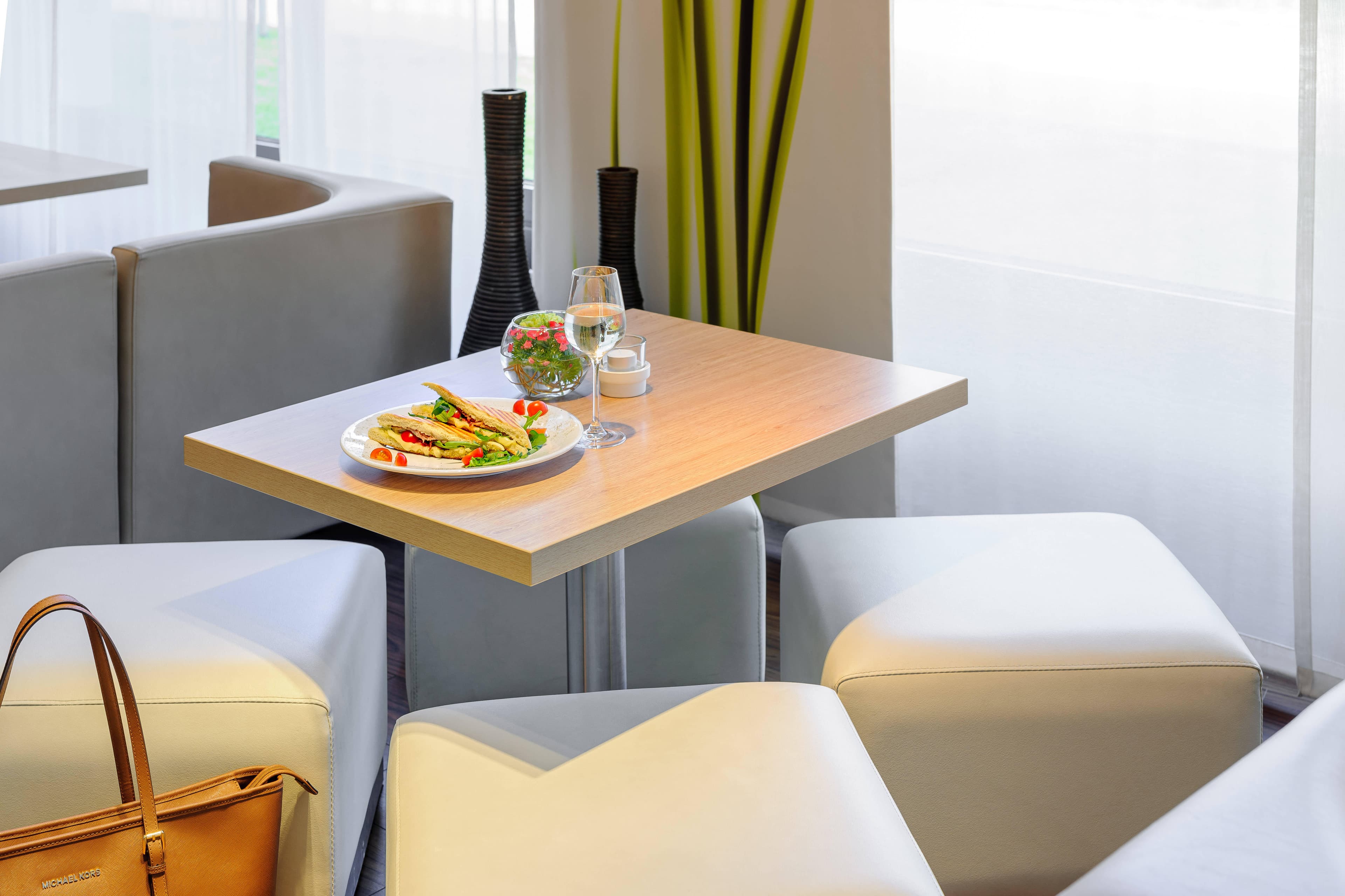 B&B HOTEL München-Schwabing Ansicht 9