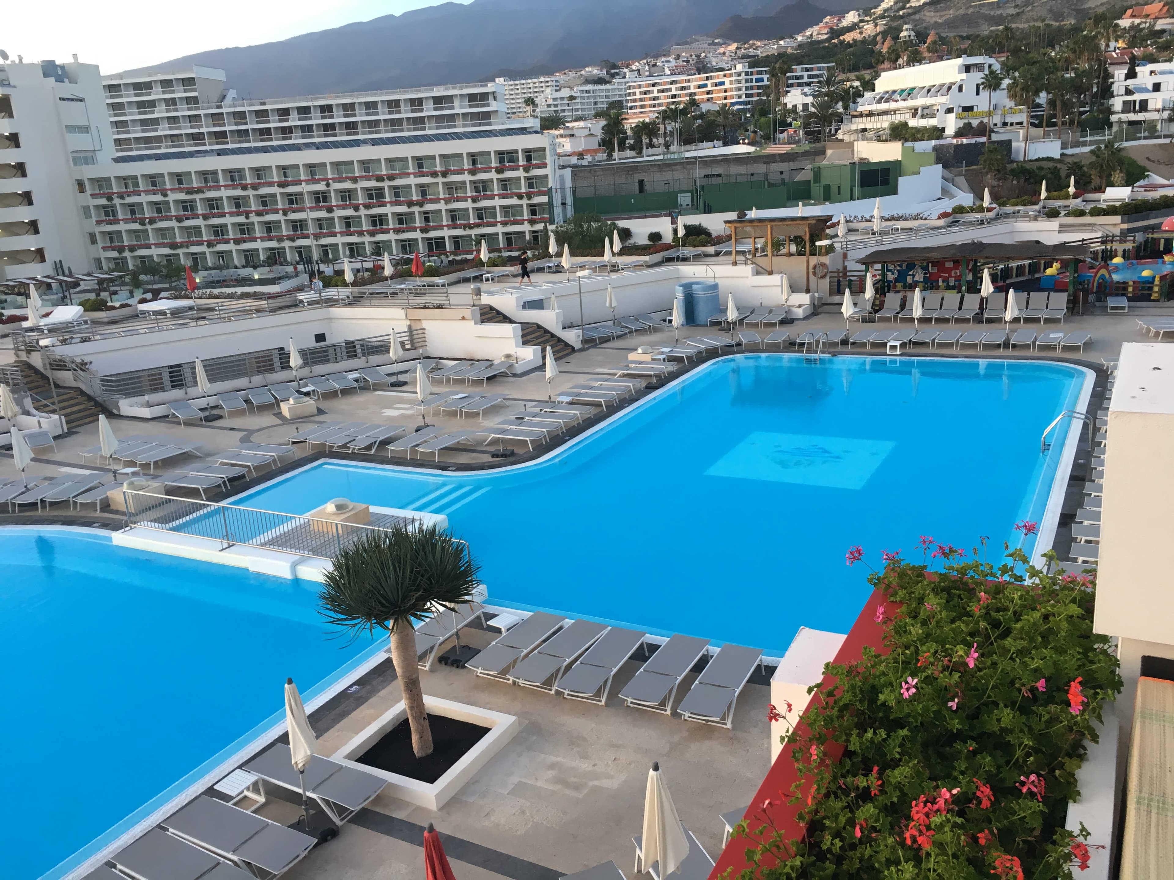 Alexandre Hotel Gala Ansicht 9