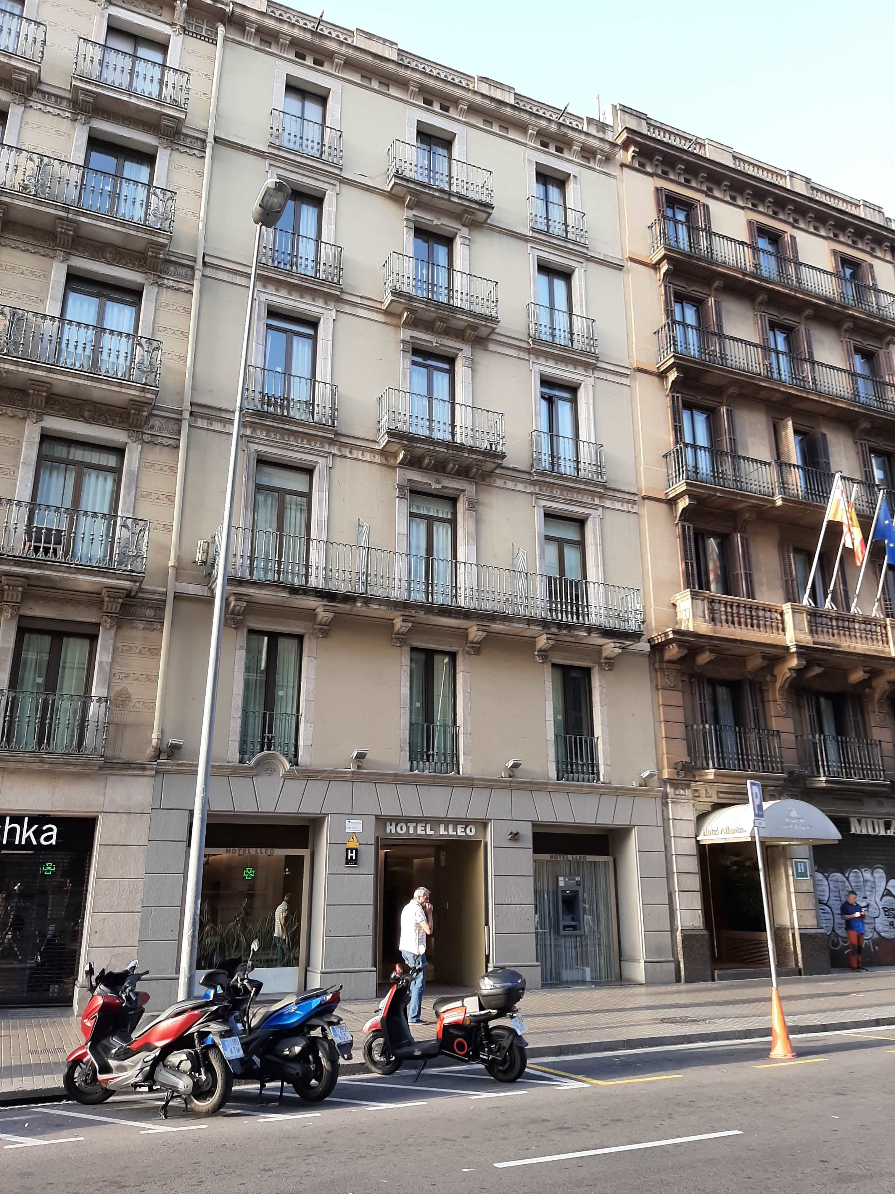 Hotel Lleo