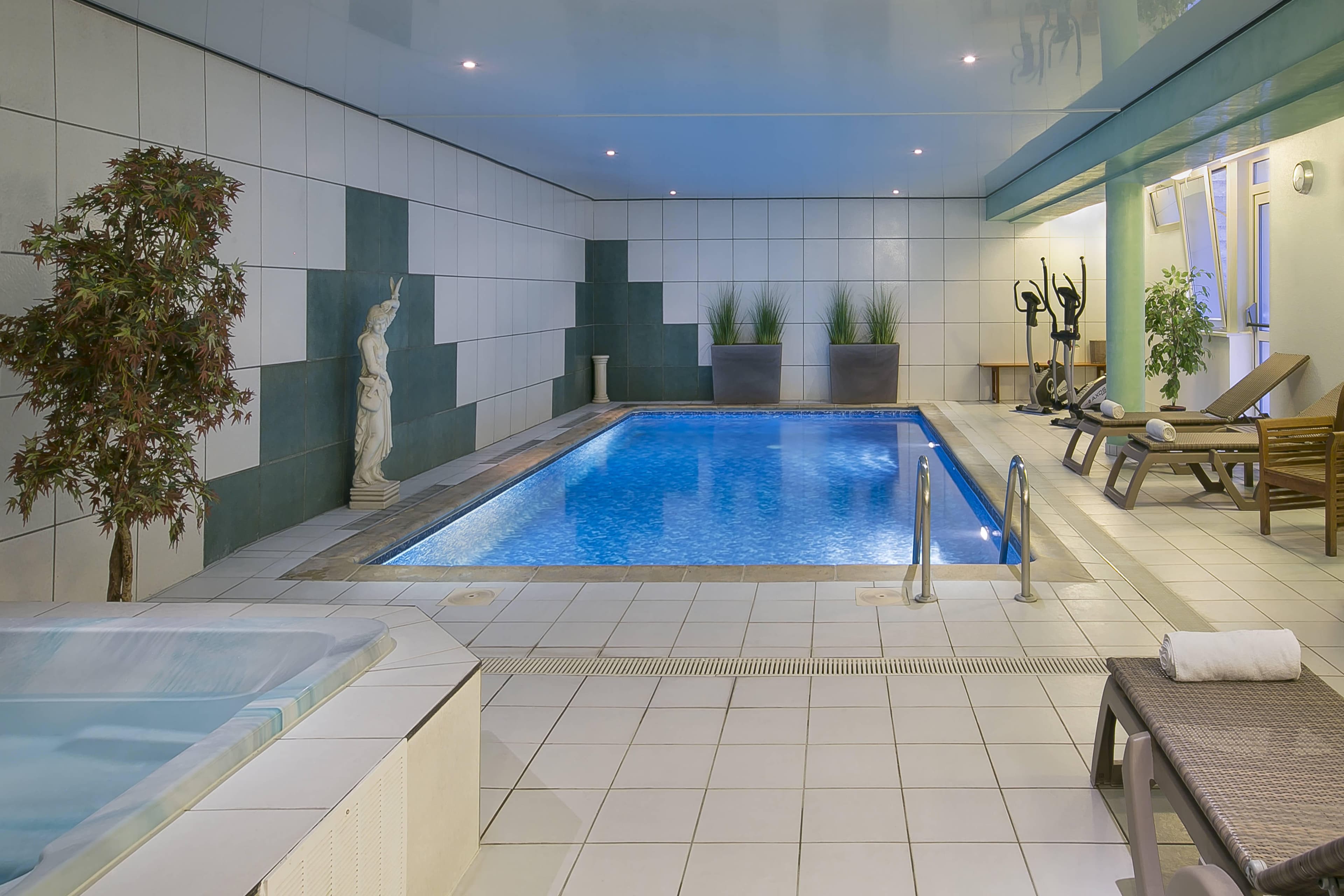 Best Western Hotel Au Cheval Blanc Mulhouse Nord Ansicht 5
