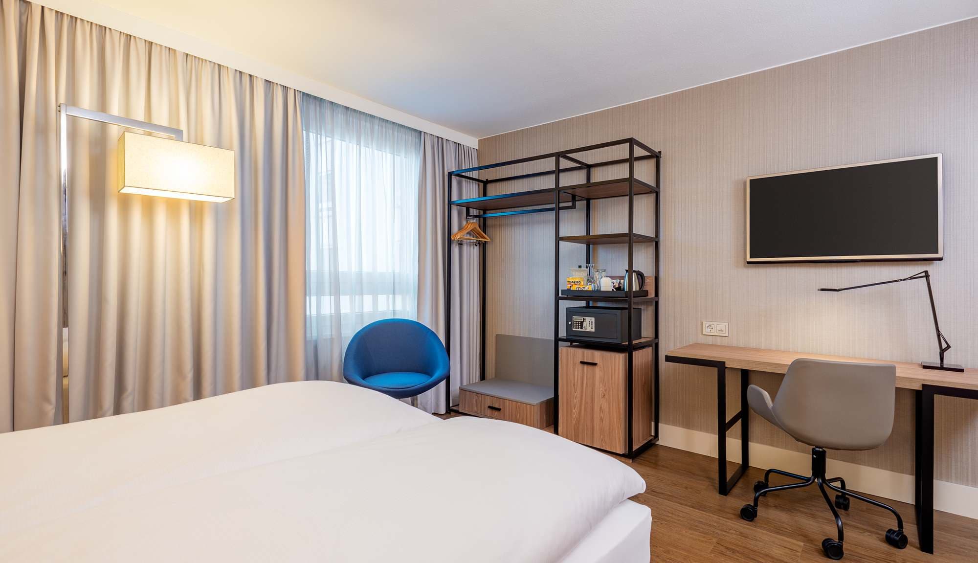 Hotel NH Hamburg Altona Ansicht 3