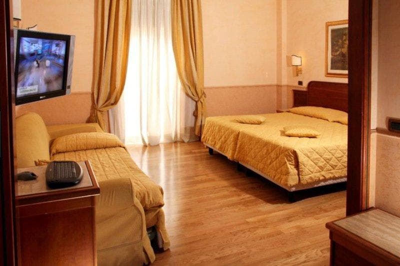 Hotel Oxford Ansicht 9
