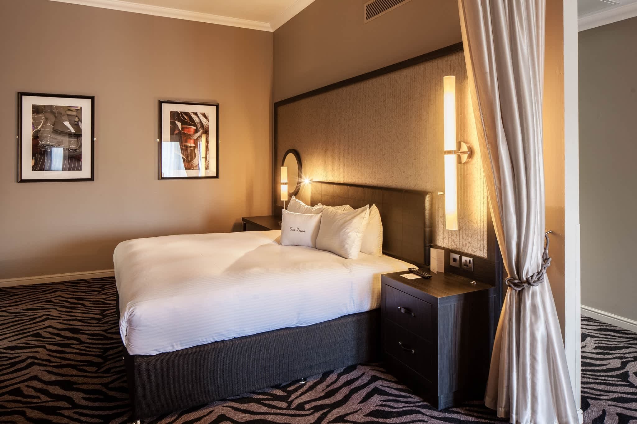 DoubleTree by Hilton Hotel Edinburgh City Centre Ansicht 5