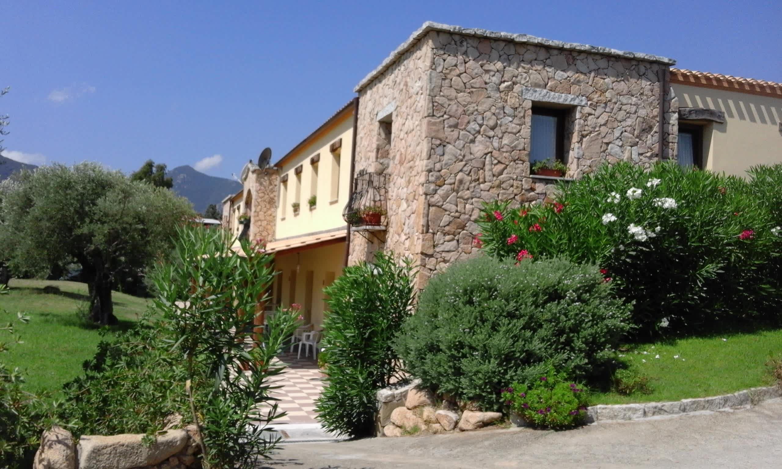 Hotel Cardedu Ansicht 2
