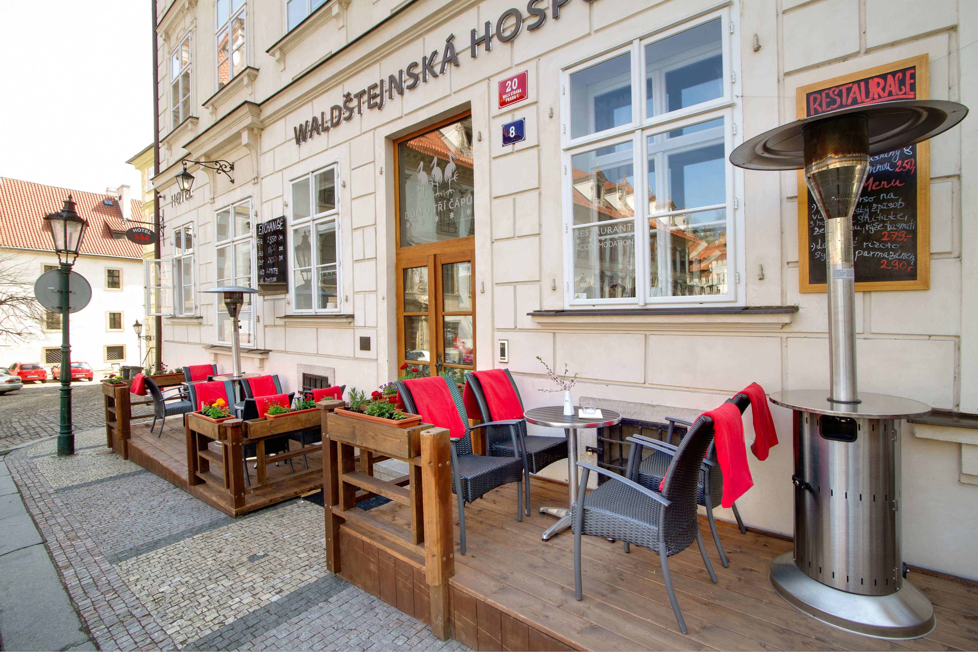 Hotel Three Storks Ansicht 6