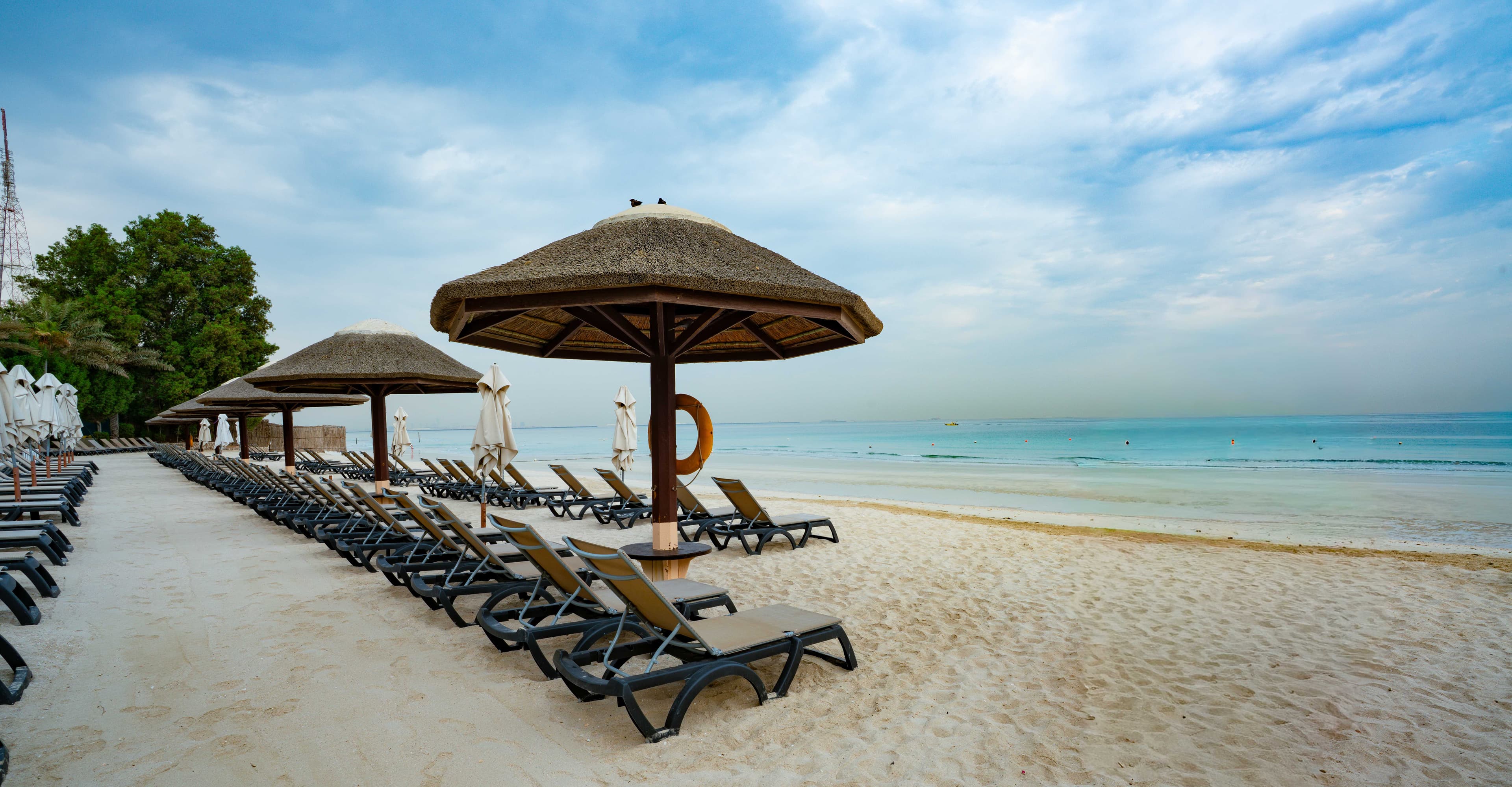 Occidental Sharjah Grand Ansicht 9