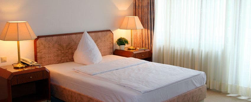 Hotel Flora Stuttgart - Möhringen Ansicht 3
