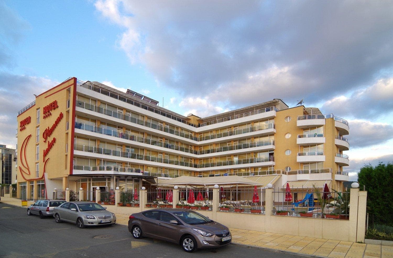 Hotel Plamena Palace Ansicht 2