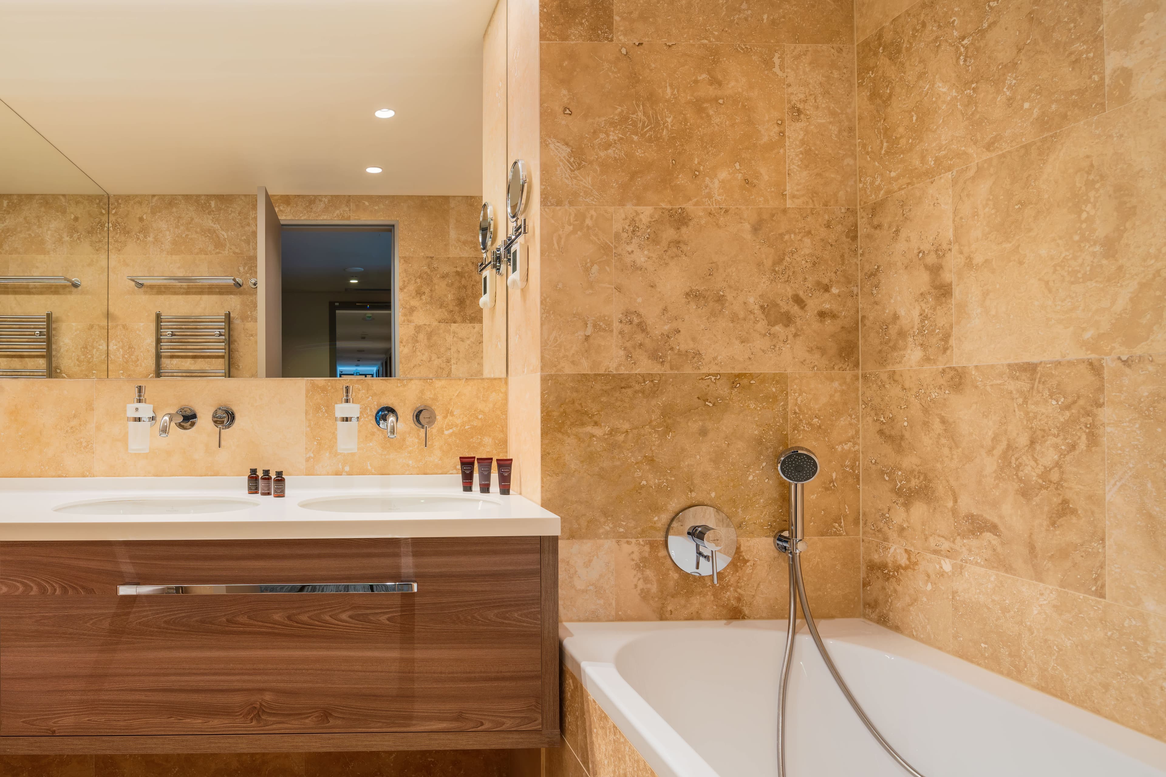 Hotel CUBE Prague Ansicht 7