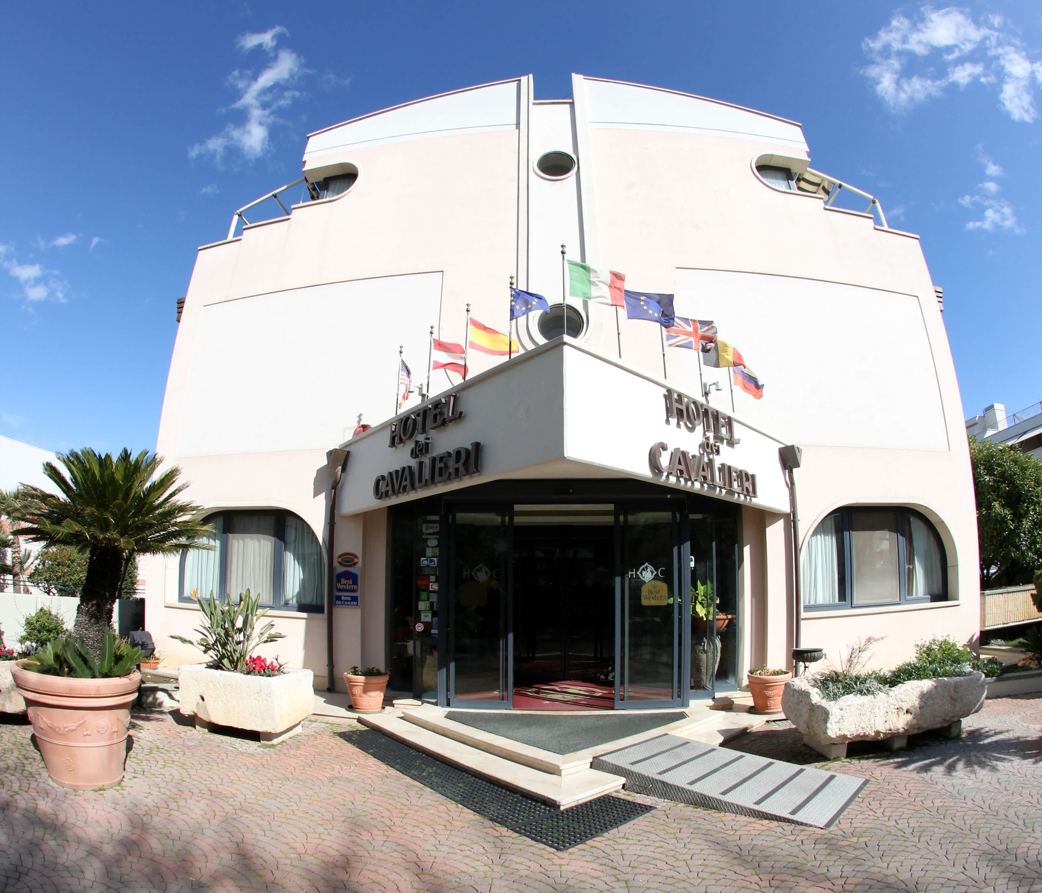 Best Western Hotel Dei Cavalieri Ansicht 2