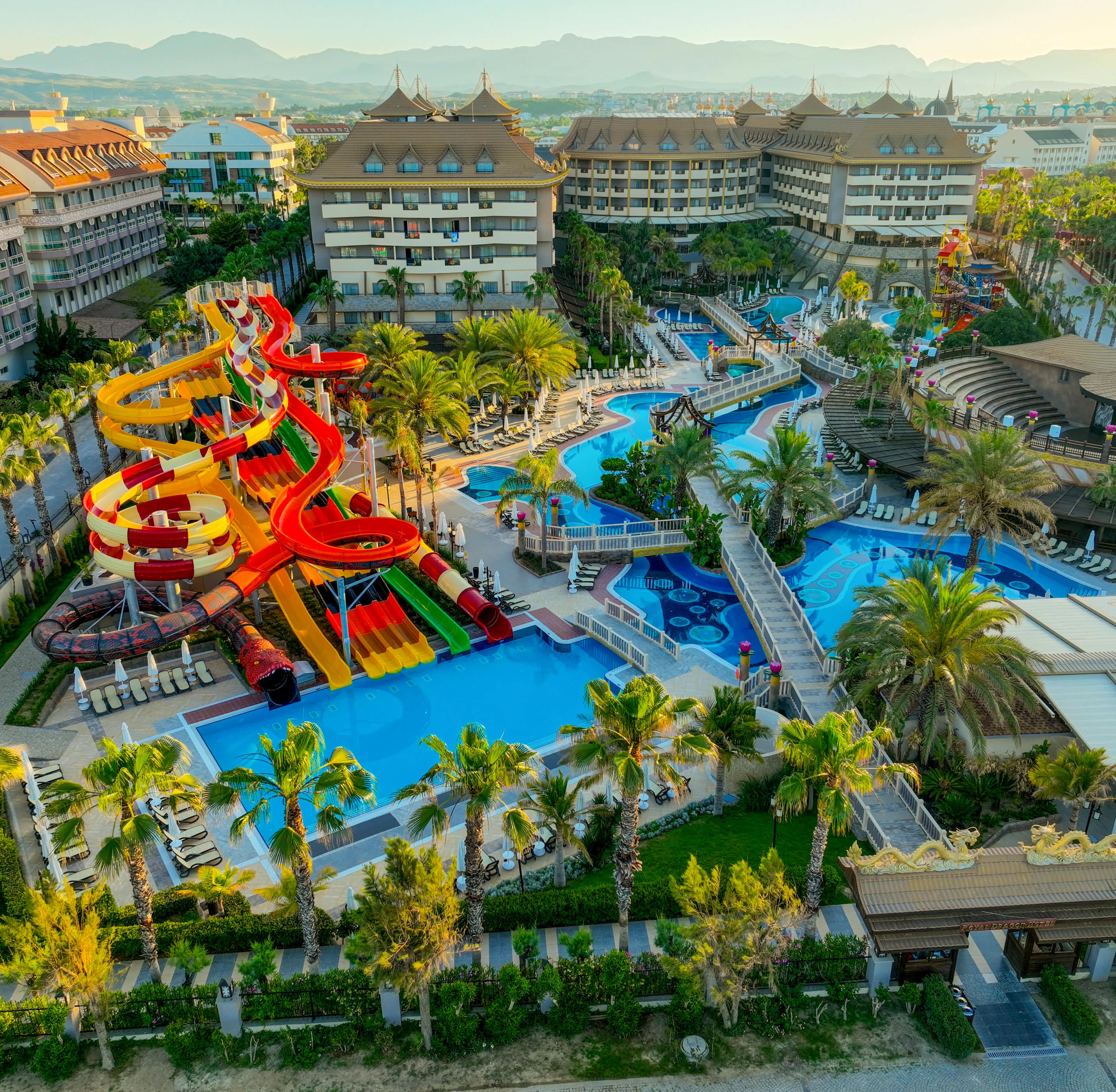 Hotel Royal Dragon