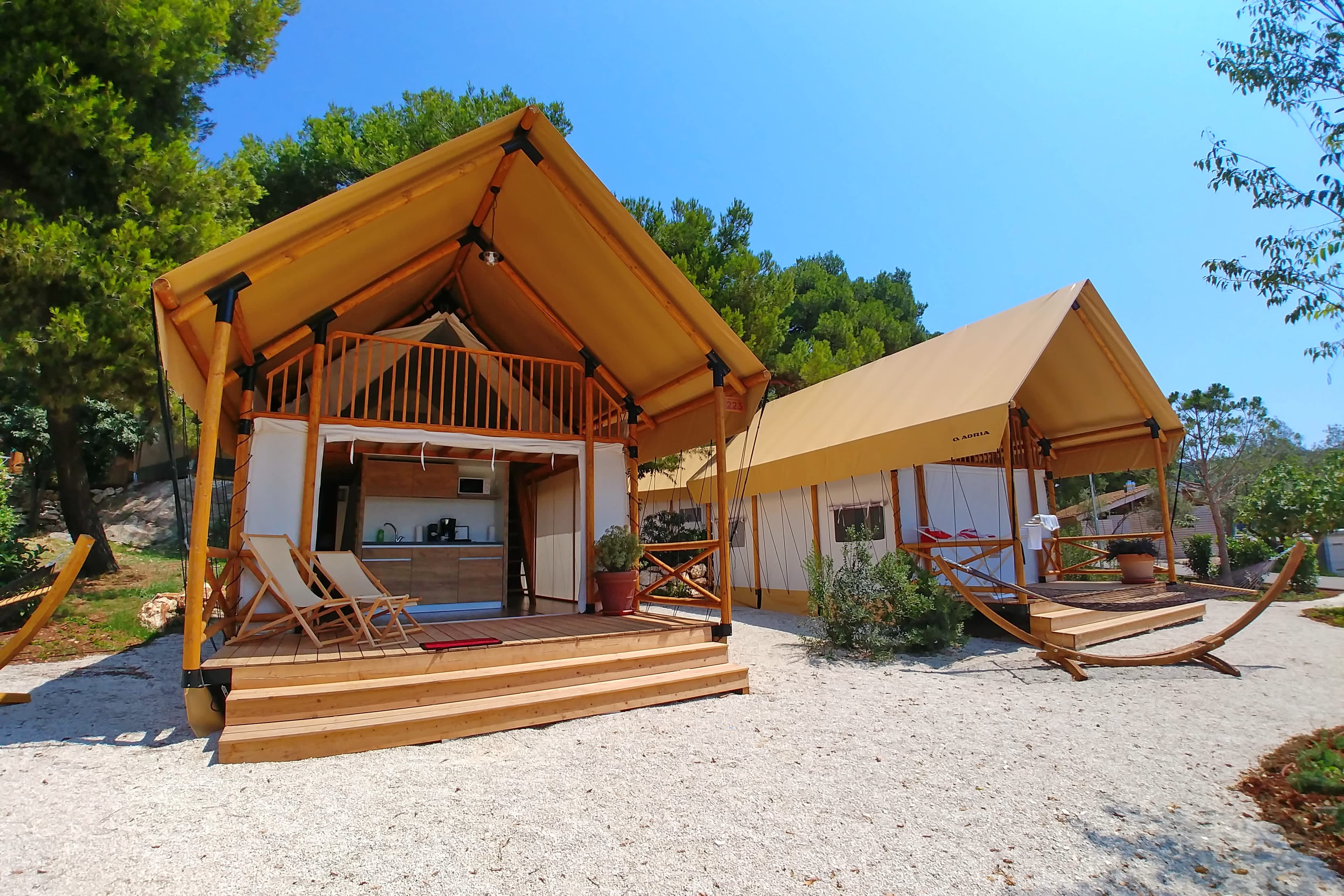 Arena One 99 Glamping