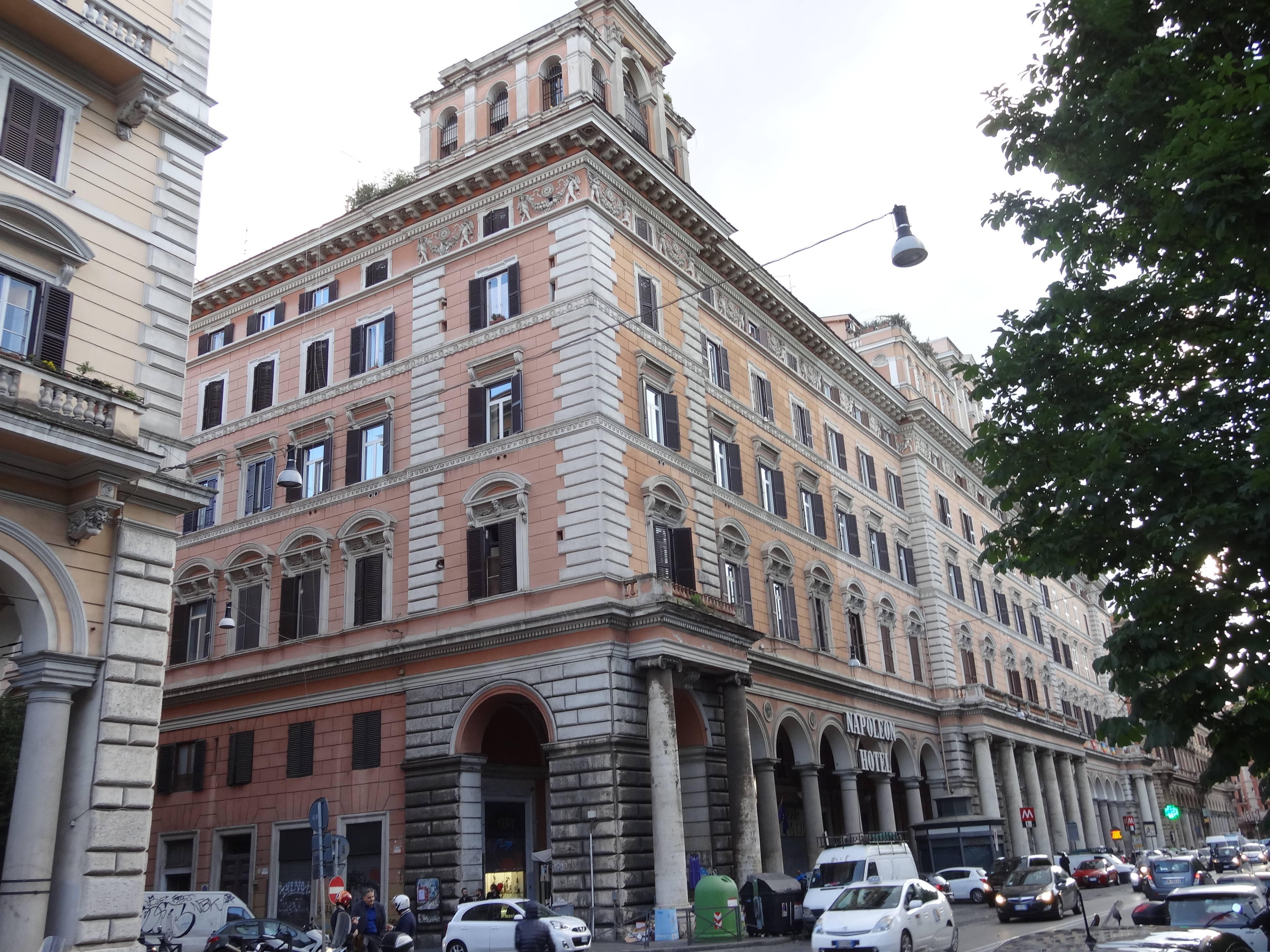 Hotel Napoleon Ansicht 2