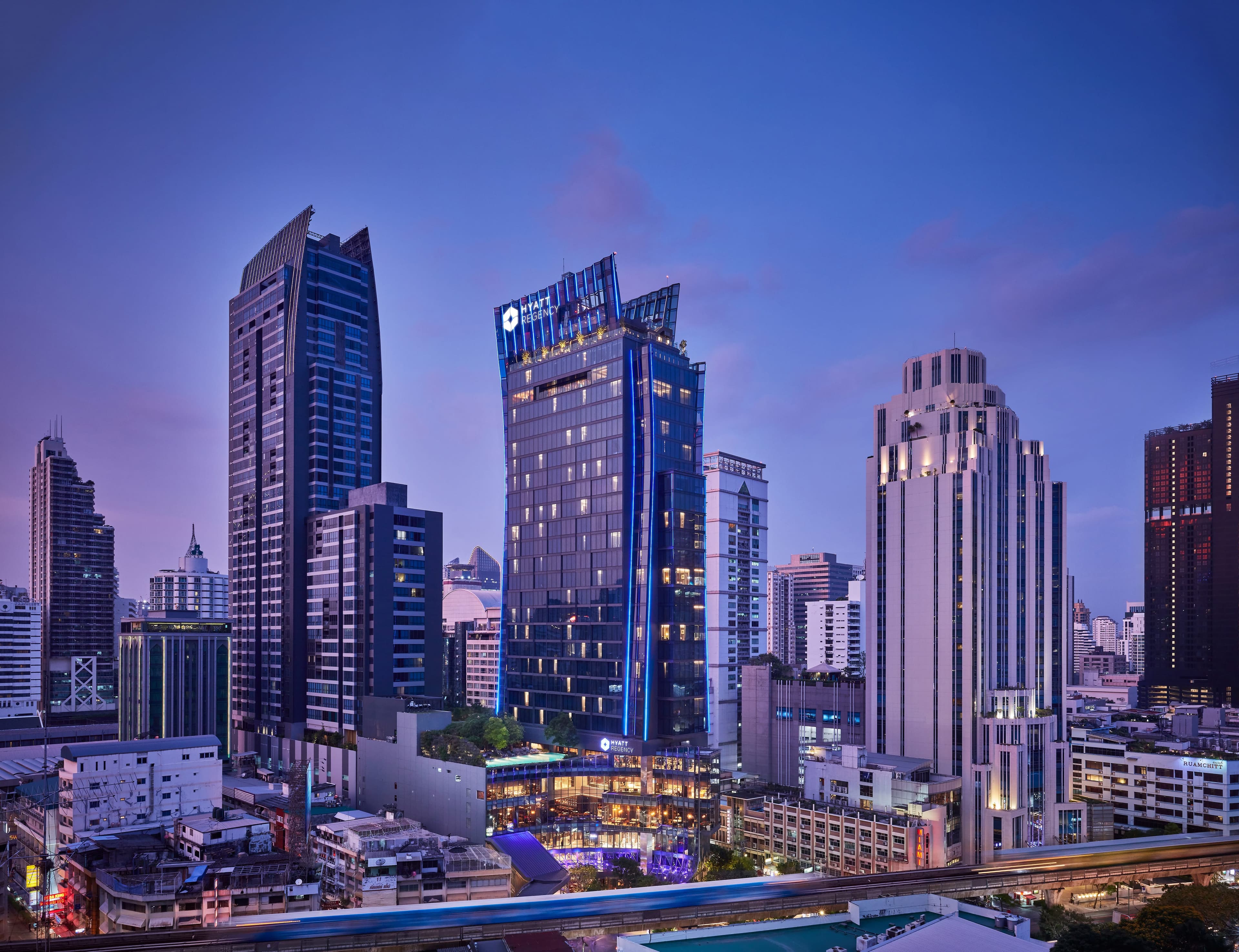 Hyatt Regency Bangkok Sukhumvit Ansicht 2