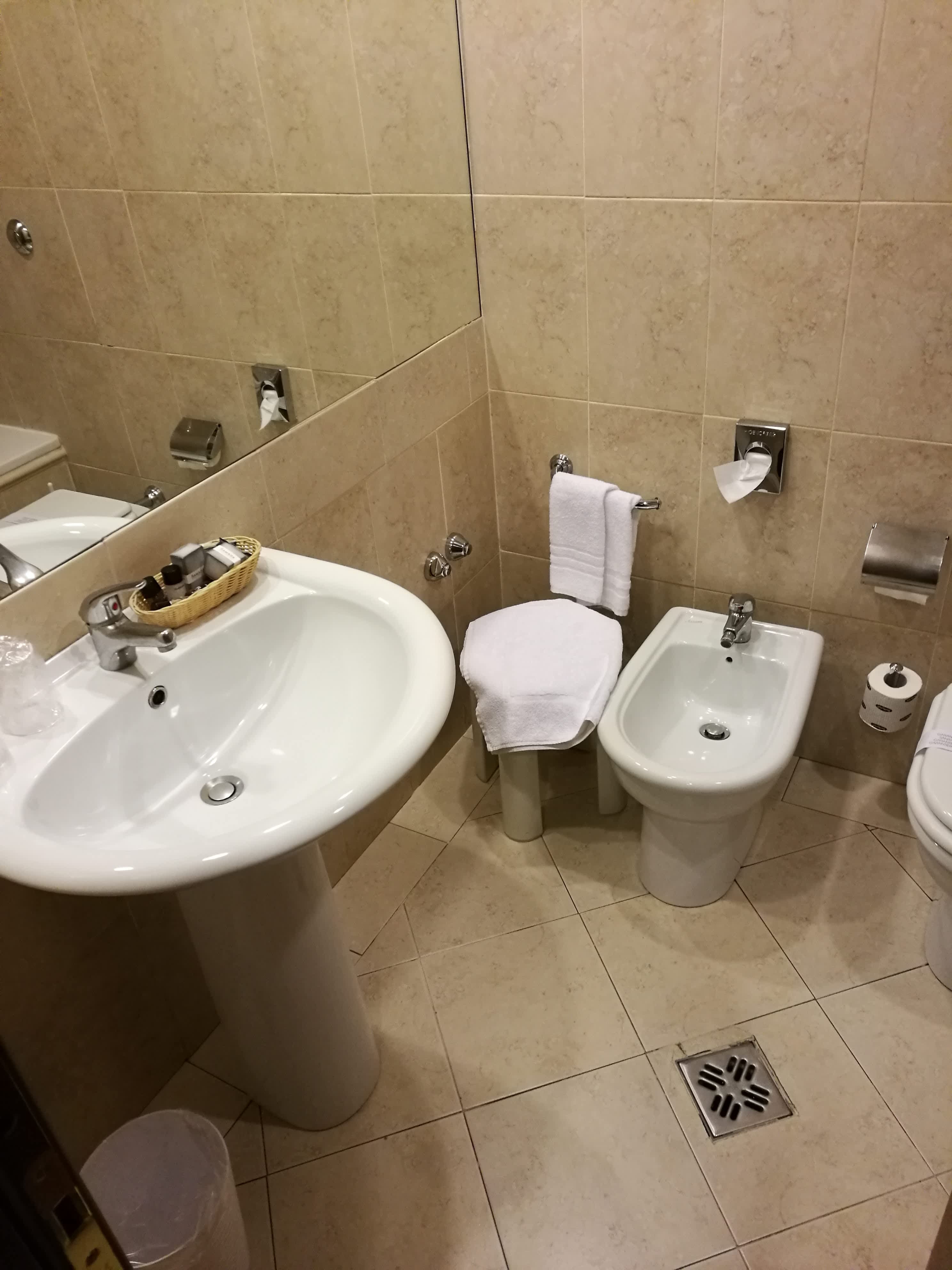 Ramada Naples City Center Ansicht 6