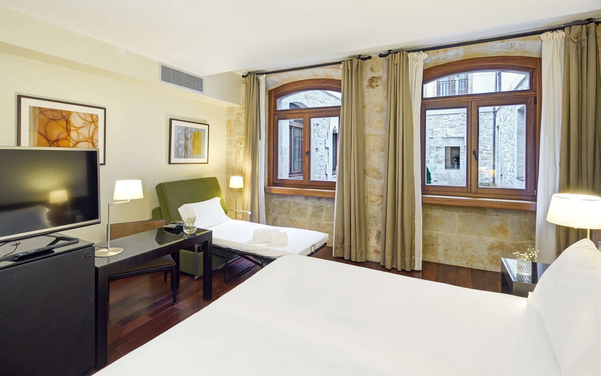 Sercotel  Puerta de la Catedral Ansicht 5