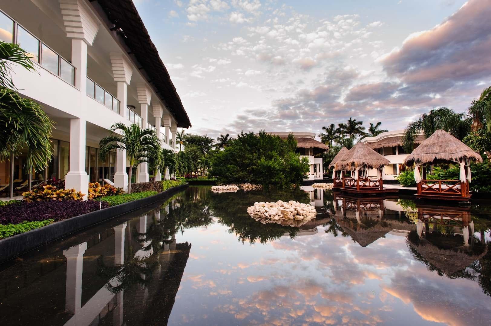 Grand Riviera Princess All Suites & Spa Resort